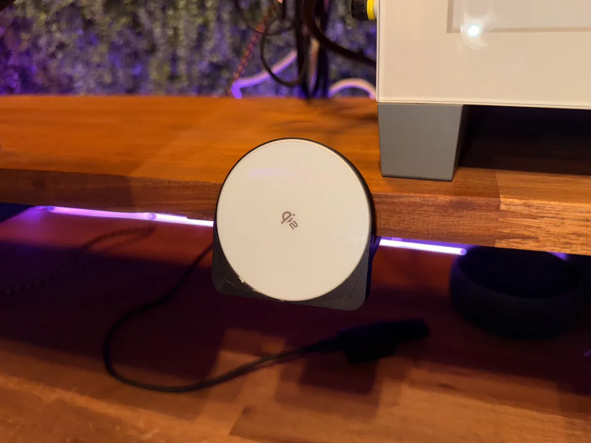 ESR Qi2 Floating MagSafe Desk Mount