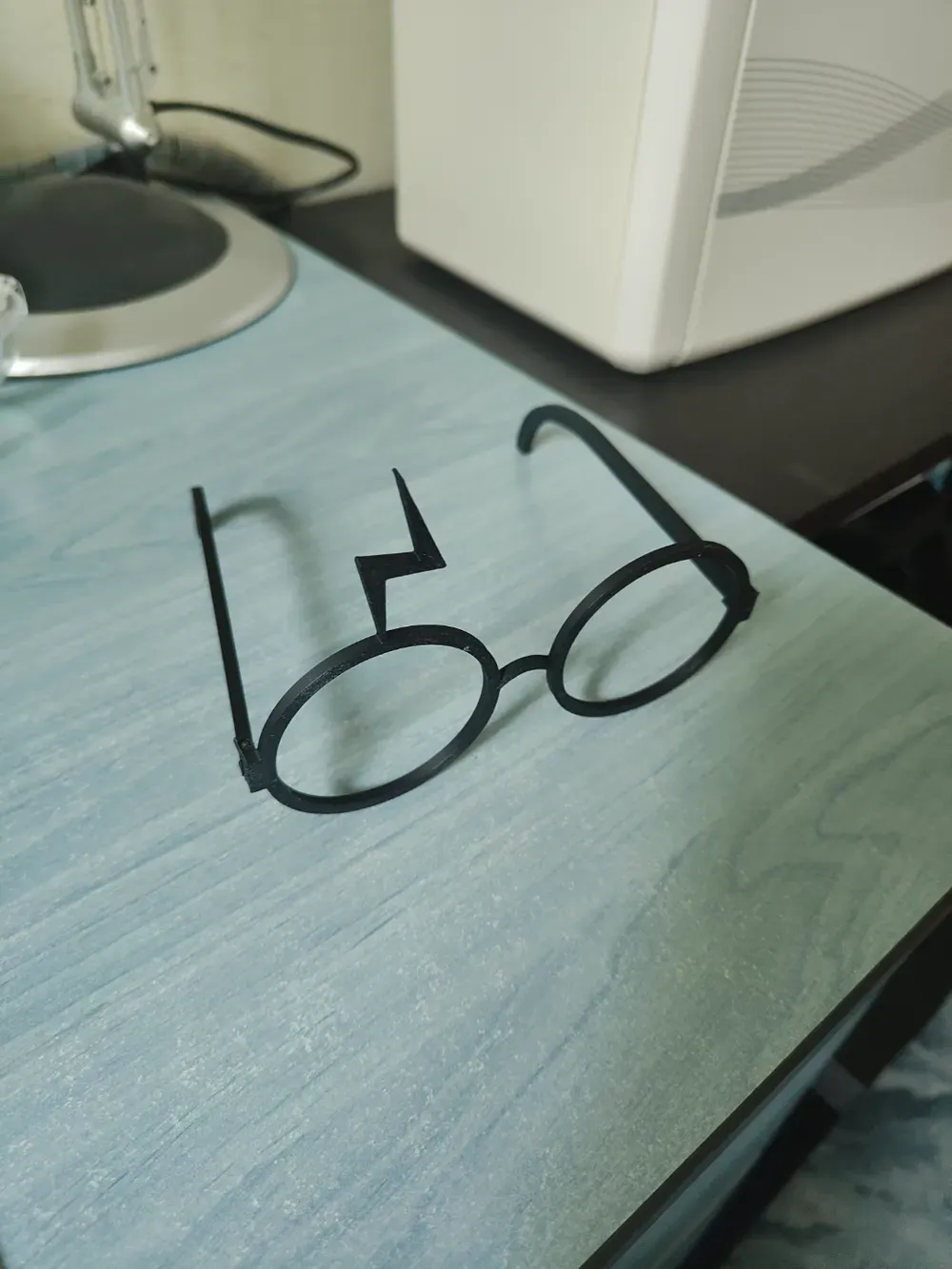 Harry Potter Glasses With Bolt Scar, photo 3 of 4 - Harry Potter Glasses With Bolt Scar Jewellery & Accessories