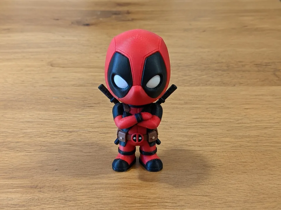 Deadpool Mini Figure (Arms Crossed Pose)