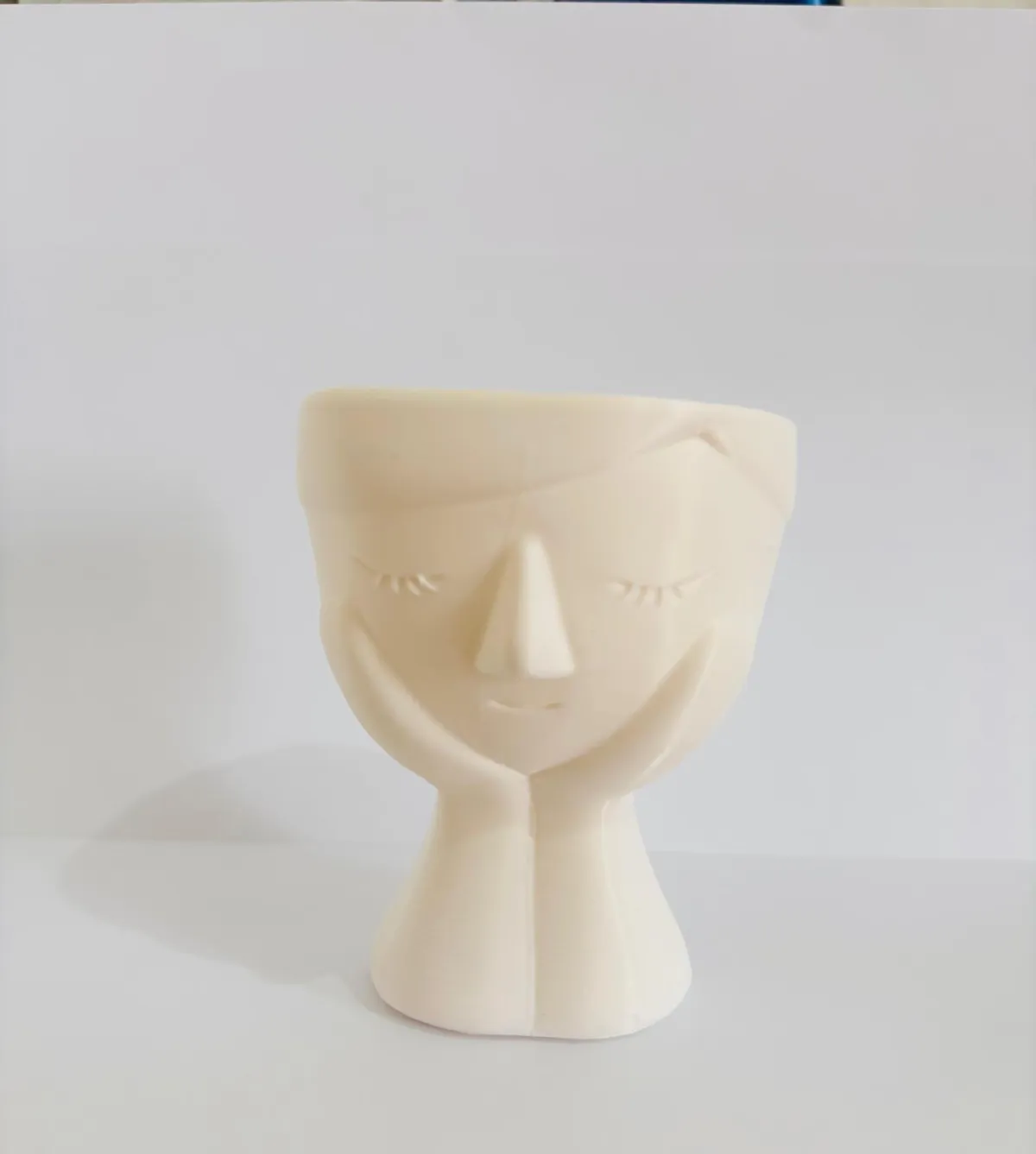 Vaso Abraço Boneca - Face Planter Decorativo, photo 2 of 4 - Vaso Abraço Boneca - Face Planter Decorativo Household