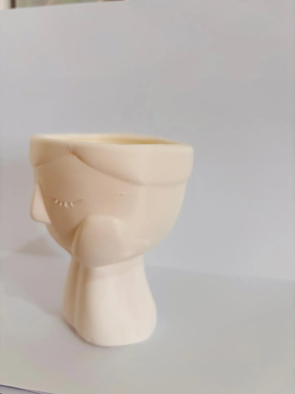 Vaso Abraço Boneca - Face Planter Decorativo, photo 3 of 4 - Vaso Abraço Boneca - Face Planter Decorativo Household