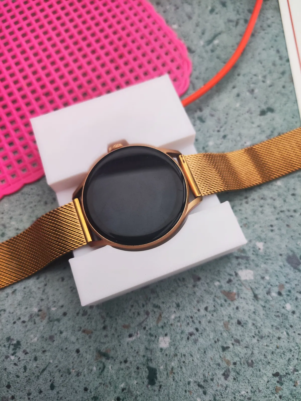 IceWatch 2.0 KW270 (round) charger holder, photo 2 of 4 - IceWatch 2.0 KW270 (round) charger holder Fashion