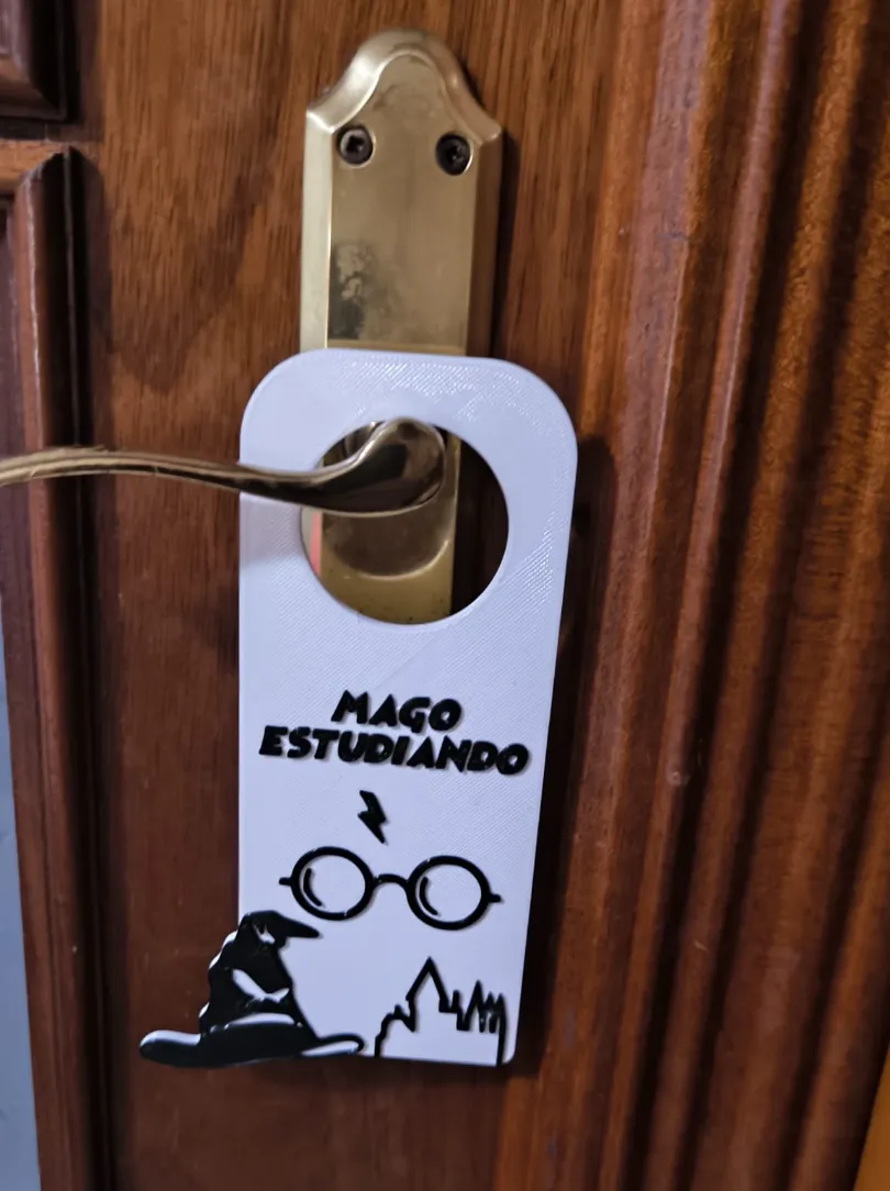 Cuelga puertas MAGO ESTUDIANDO - Decor, in stock in India
