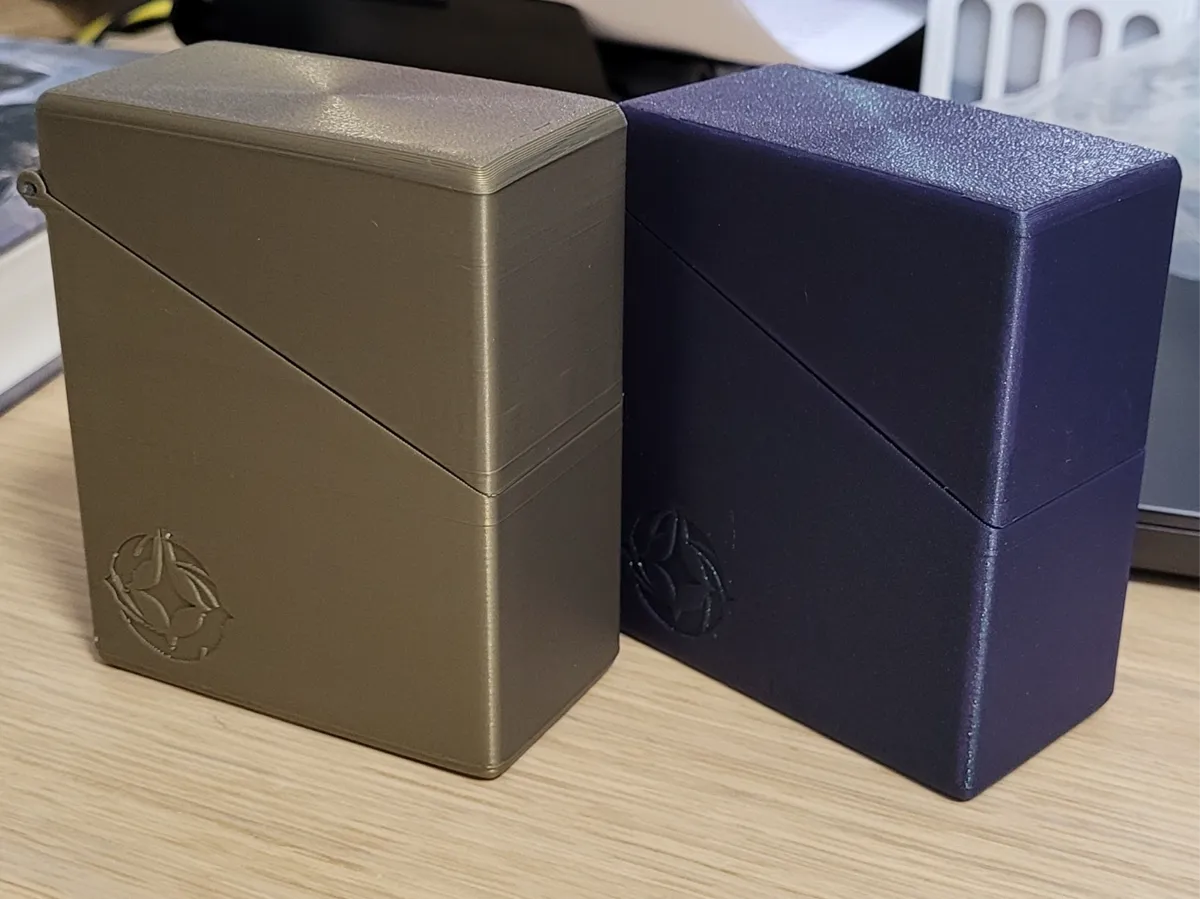 Lorcana Hinged Deck Box (with magnets)