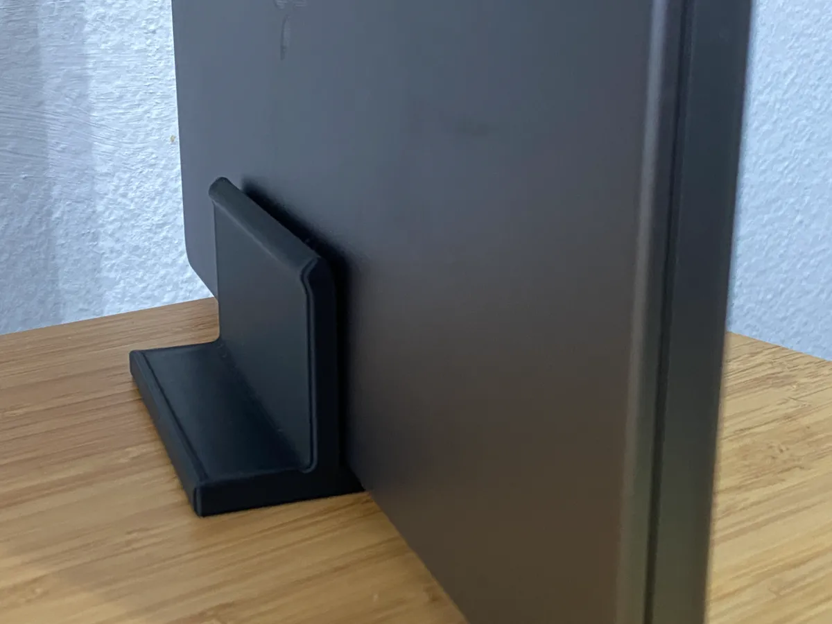 Easy slide in Stand for MacBook Pro M1 M2 M3 M4, photo 4 of 4 - Easy slide in Stand for MacBook Pro M1 M2 M3 M4 Household