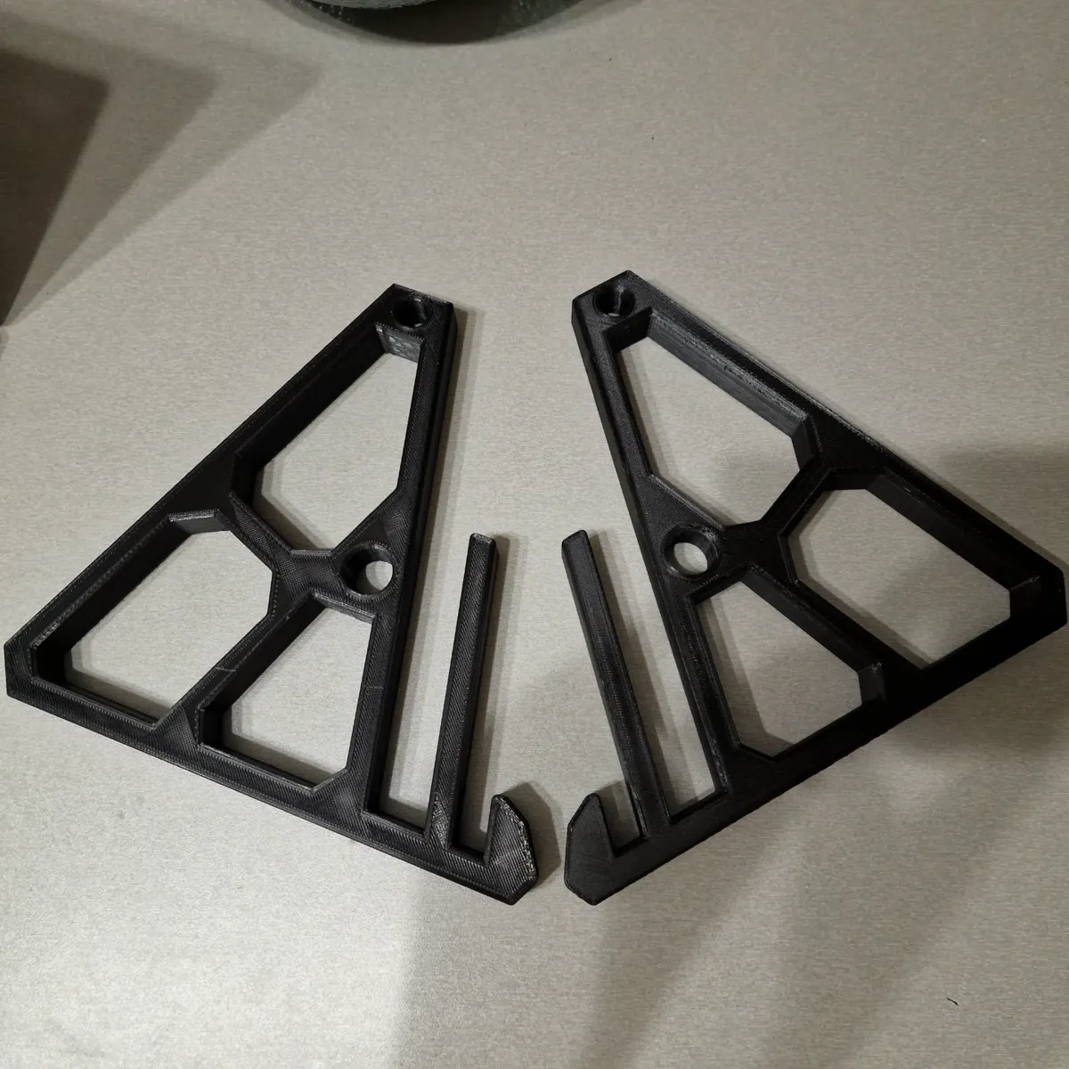Vertical laptop stand+slot for portable monitor, photo 4 of 4 - Vertical laptop stand+slot for portable monitor Tools