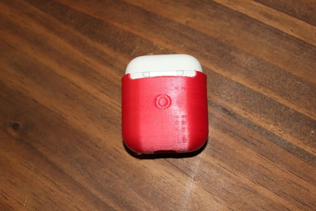 Airpods Gen 1 and 2 Case, photo 3 of 3 - Airpods Gen 1 and 2 Case Mobile & Device Accessories