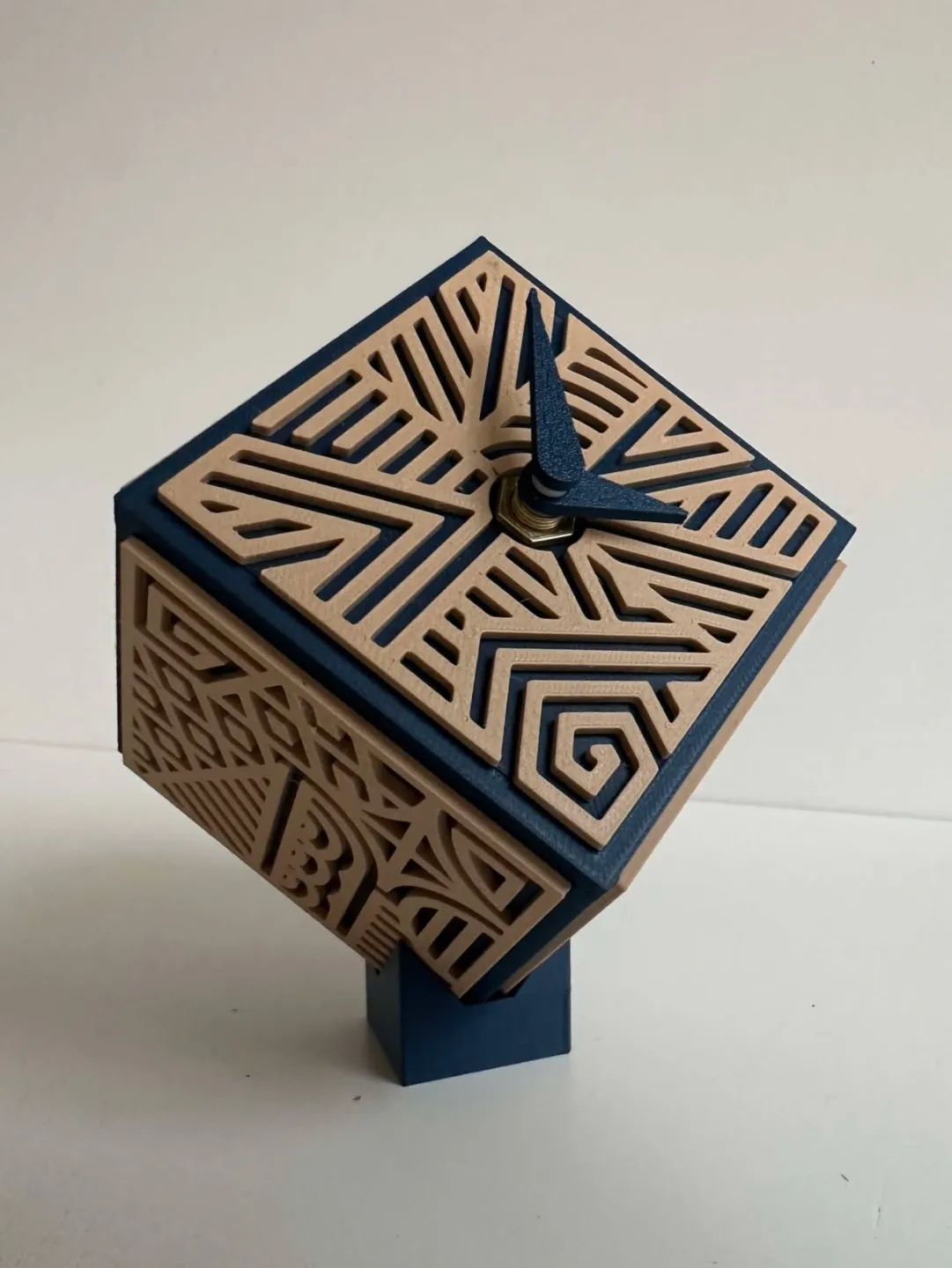 Modular Clock Cube, photo 3 of 4 - Modular Clock Cube Household