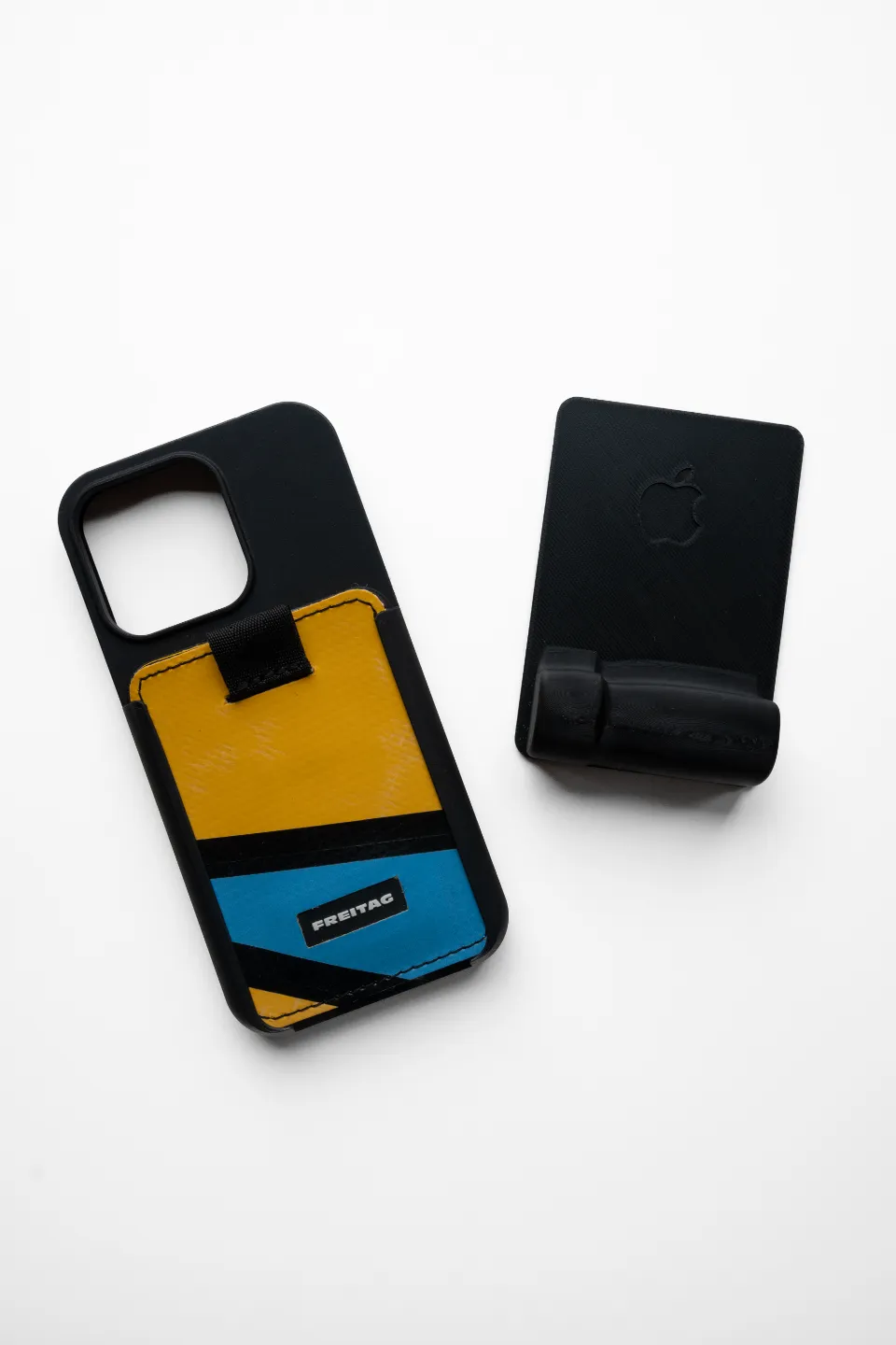 Kamera-Griff für FREITAG CIRC-CASE Handyhülle, photo 4 of 4 - Kamera-Griff für FREITAG CIRC-CASE Handyhülle Mobile & Device Accessories