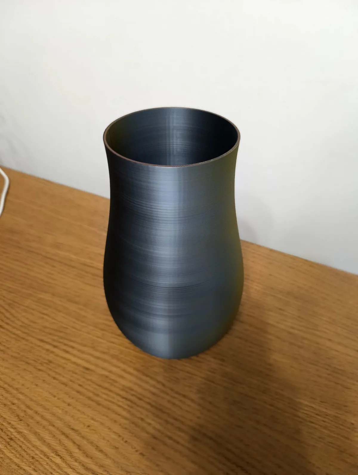 Big simple vase, photo 4 of 4 - Big simple vase Home Decor Items