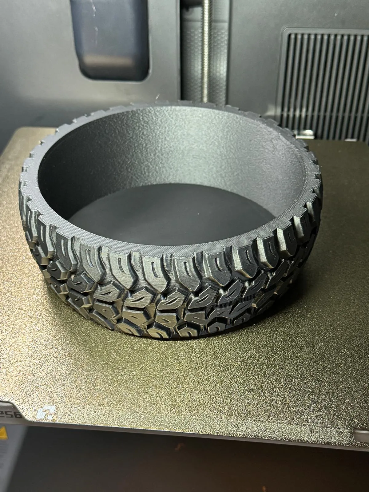 Off-Road Tire Catchall Tray v2, photo 4 of 4 - Off-Road Tire Catchall Tray v2 Car & Vehicle