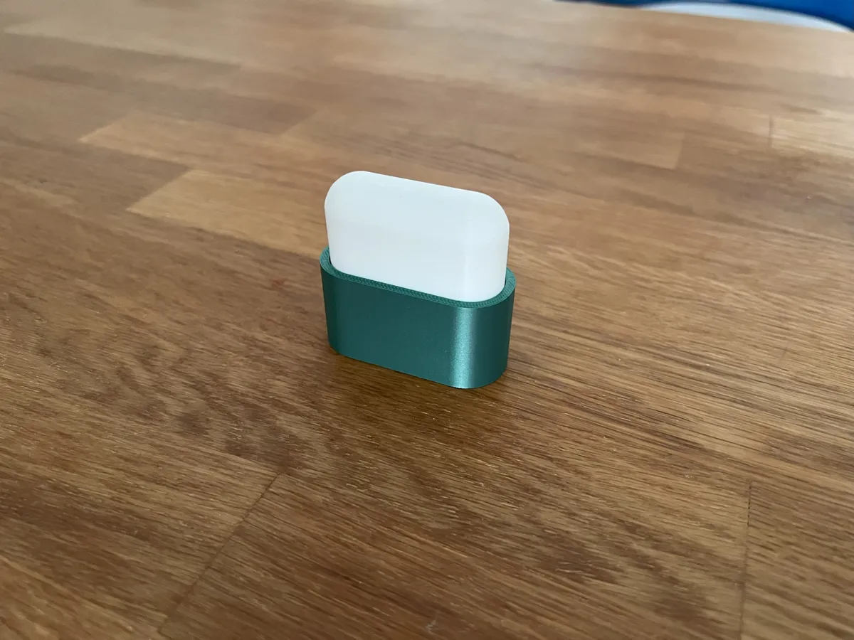 AirPods Gen. 4 case display holder oval, photo 3 of 4 - AirPods Gen. 4 case display holder oval Mobile & Device Accessories