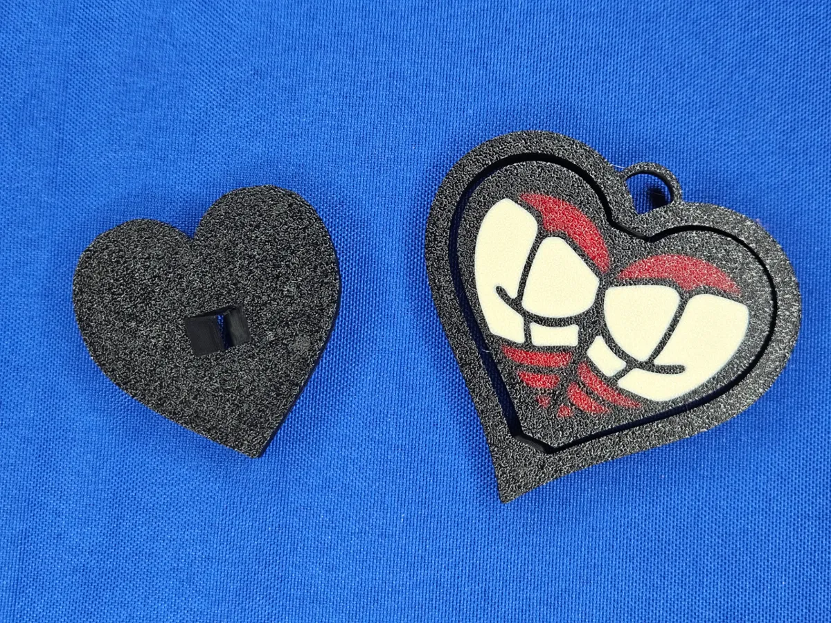 Fidget Spinner Heart Butt Devil Booty & Stand, photo 3 of 4 - Fidget Spinner Heart Butt Devil Booty & Stand Fidget & Sensory Toys