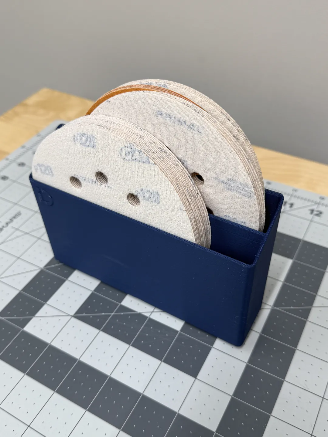 Gridfinity 4x1, 2 Tier, Round Sandpaper Holder, photo 3 of 4 - Gridfinity 4x1, 2 Tier, Round Sandpaper Holder Tools