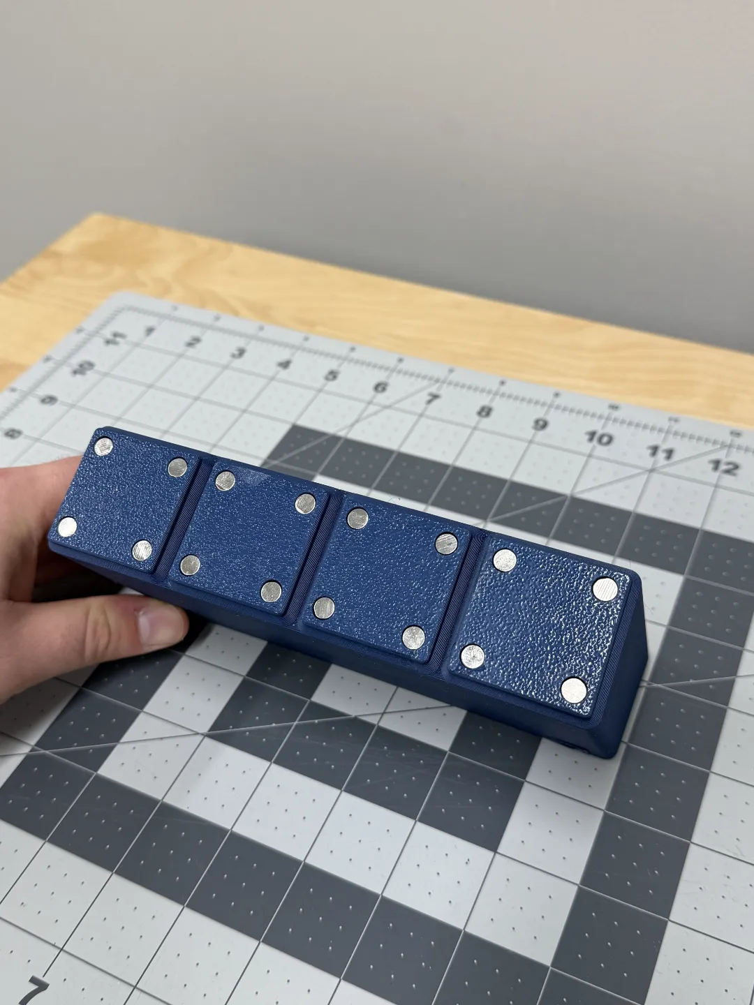 Gridfinity 4x1, 2 Tier, Round Sandpaper Holder, photo 4 of 4 - Gridfinity 4x1, 2 Tier, Round Sandpaper Holder Tools
