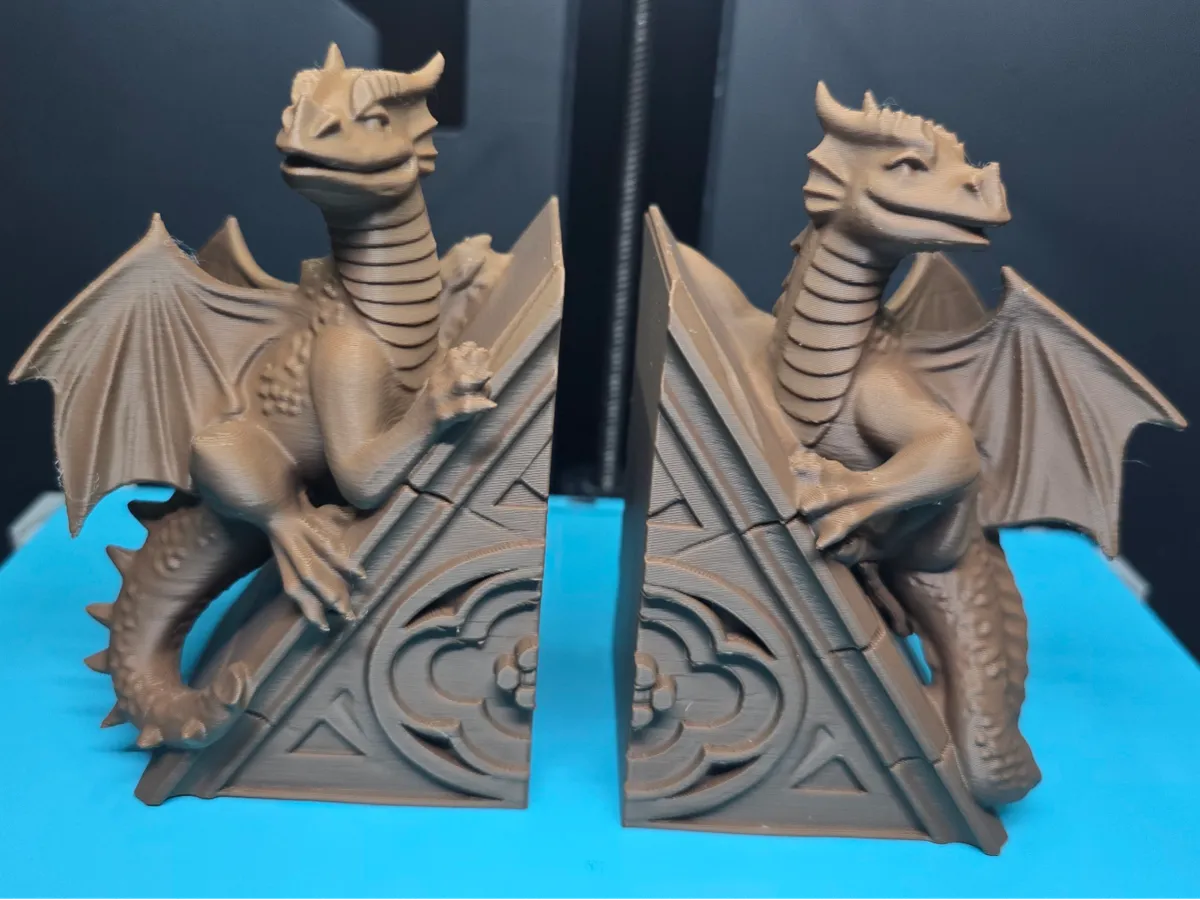 Dragon bookend