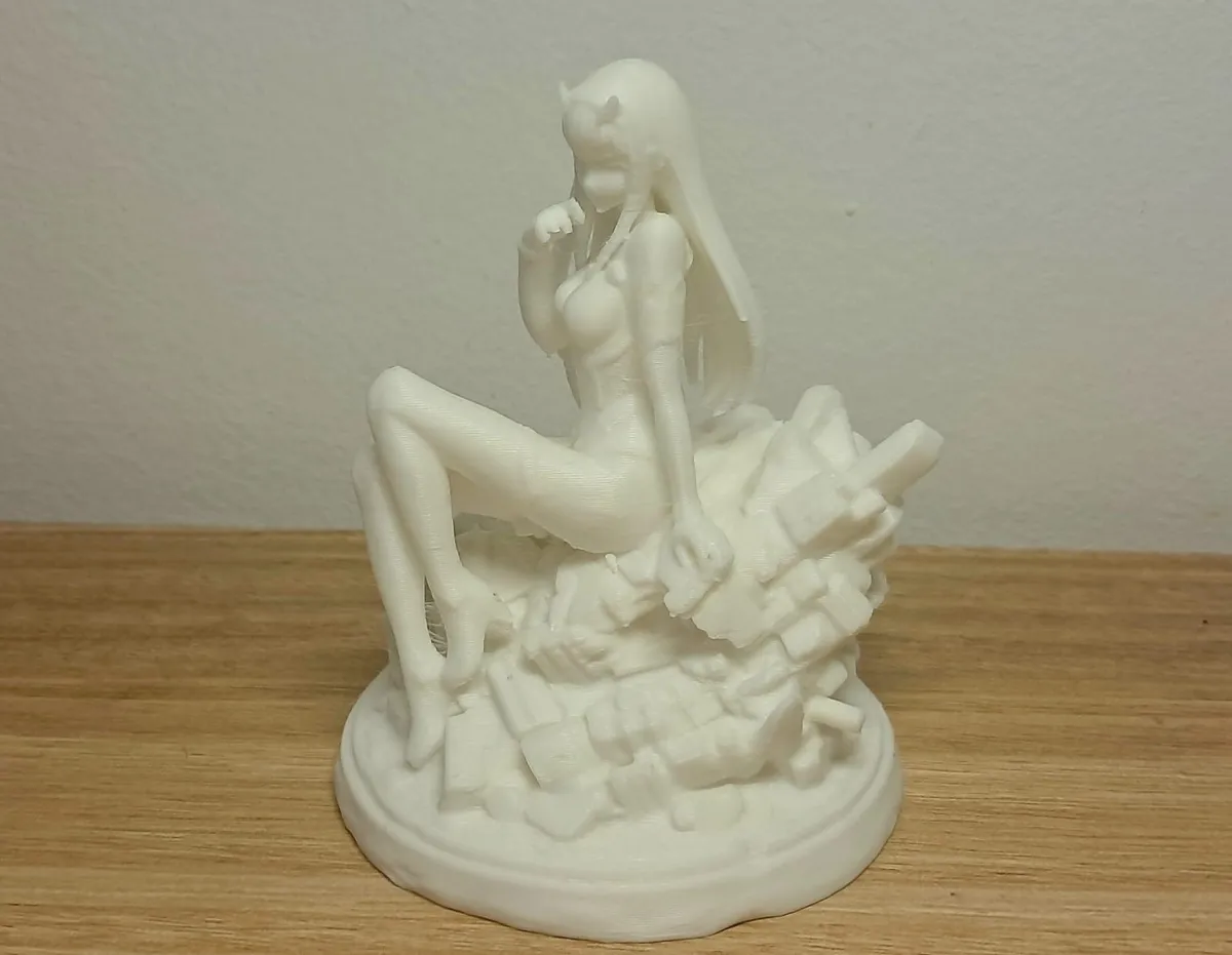 Zero Two Figure Darling in the Franxx, photo 4 of 4 - Zero Two Figure Darling in the Franxx Figurines & Collectibles