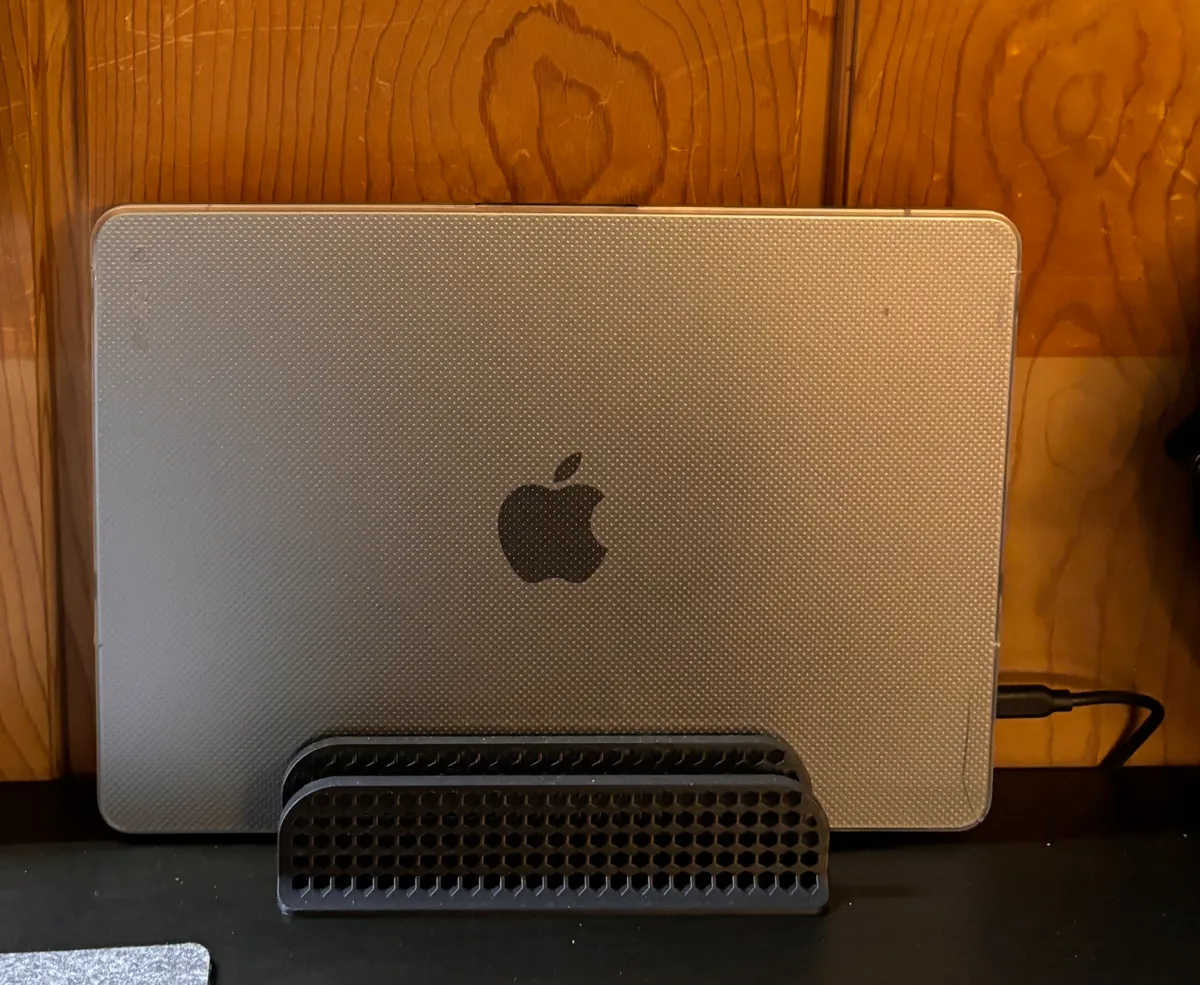 MacBook and iPad Desk Holder - Office, in stock in India