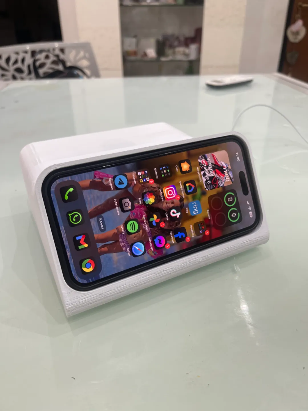 iPhone 12-18 Pro Max Standby Dock with Cover, photo 3 of 4 - iPhone 12-18 Pro Max Standby Dock with Cover Household
