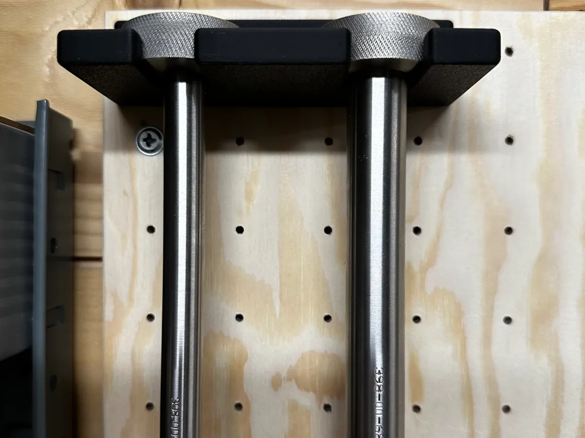 Fox Lower leg removal tool set holder