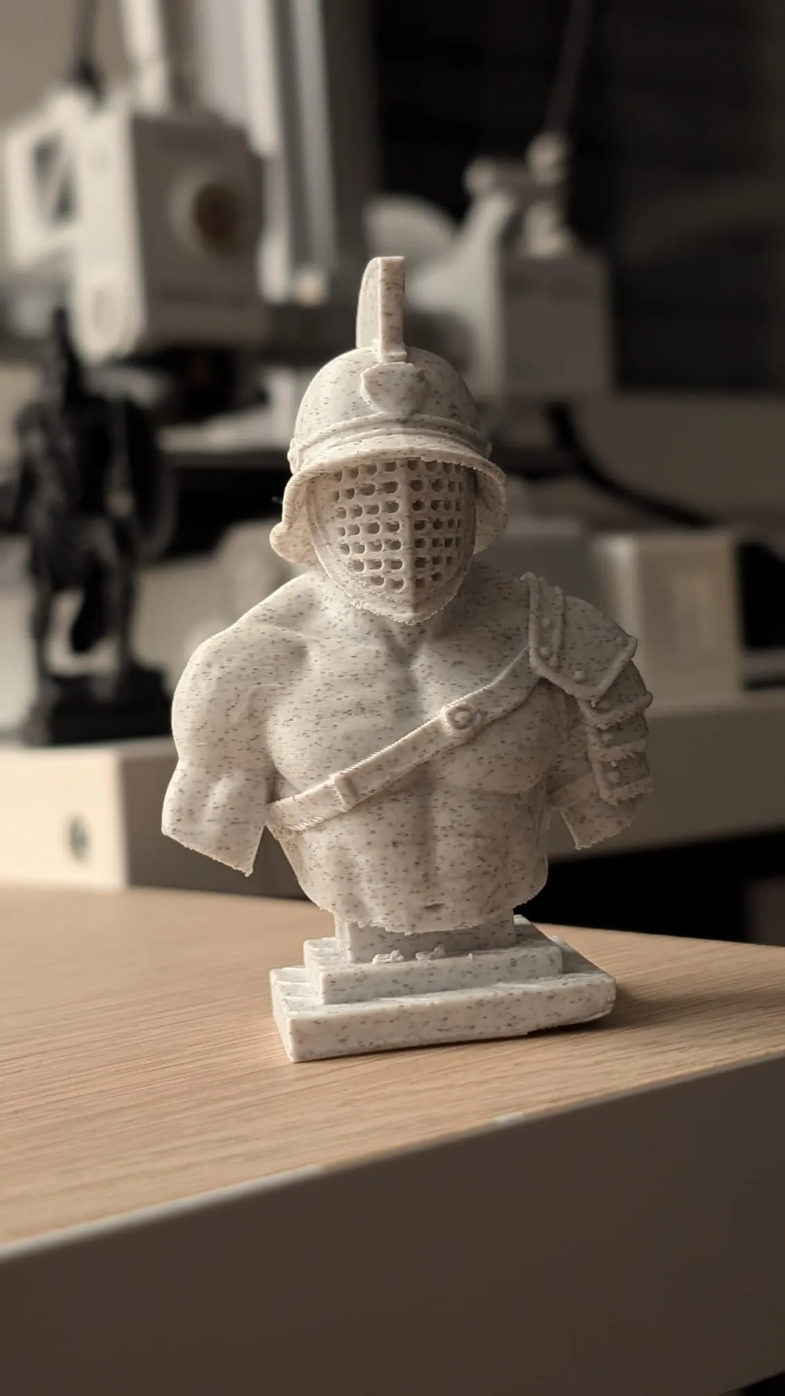 BüstenSkulptur eines Gladiators, photo 3 of 4 - BüstenSkulptur eines Gladiators Figurines & Collectibles