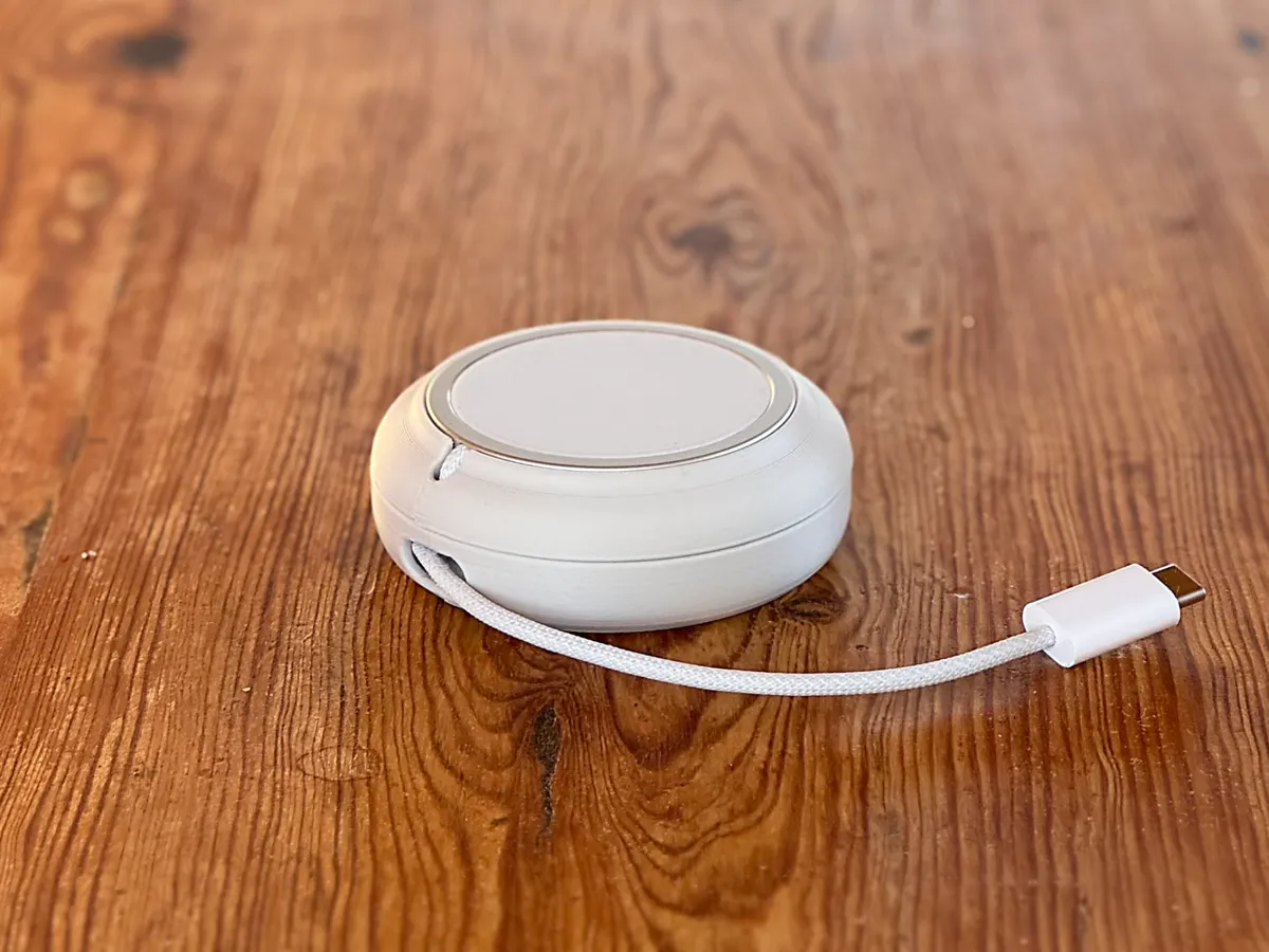 MagSafe Wind Up Travel Charger Case - MagSafe Stands & Docks, in stock