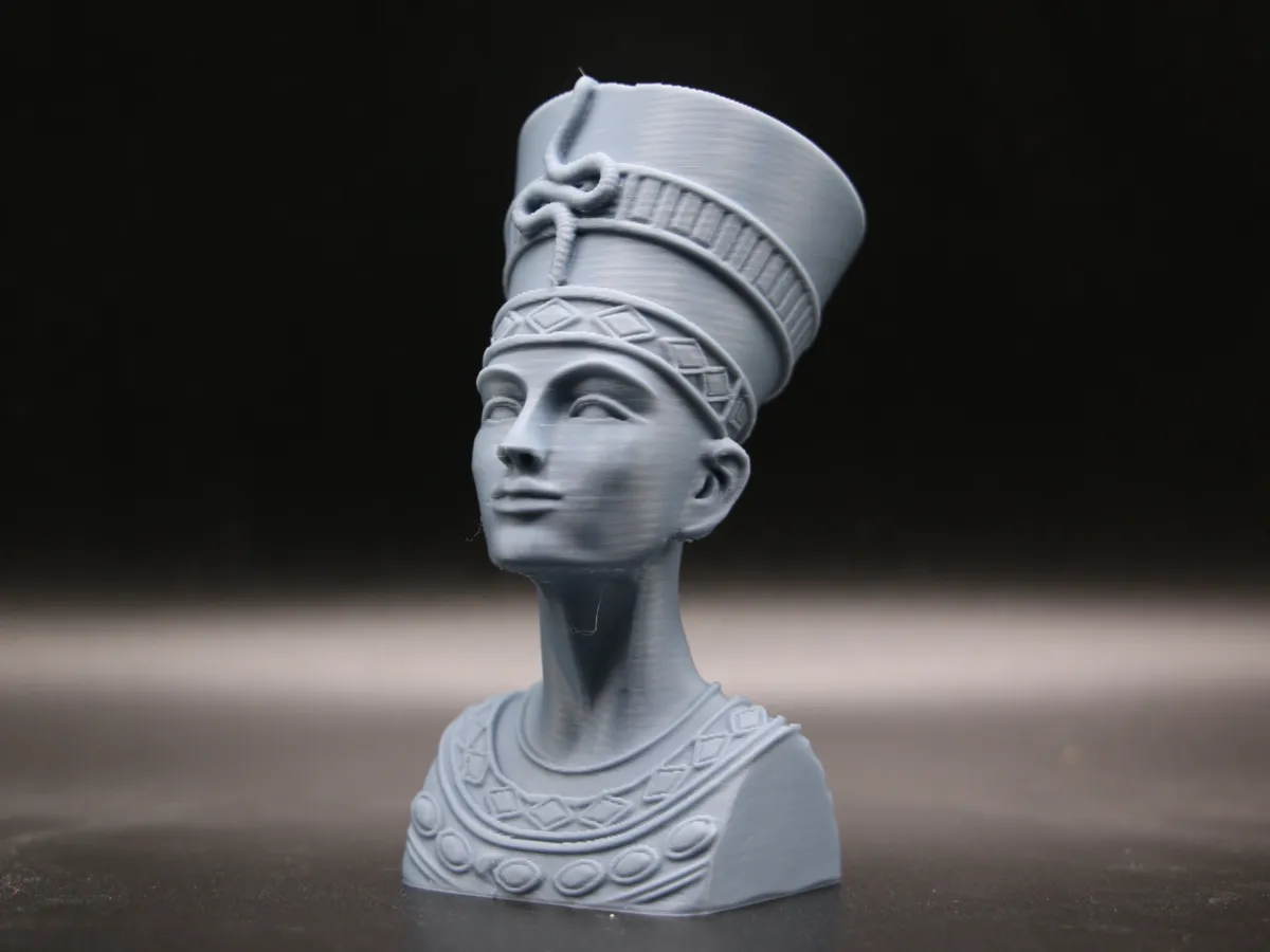 Nefertiti Bust, Ancient Egypt Sculpture Queen