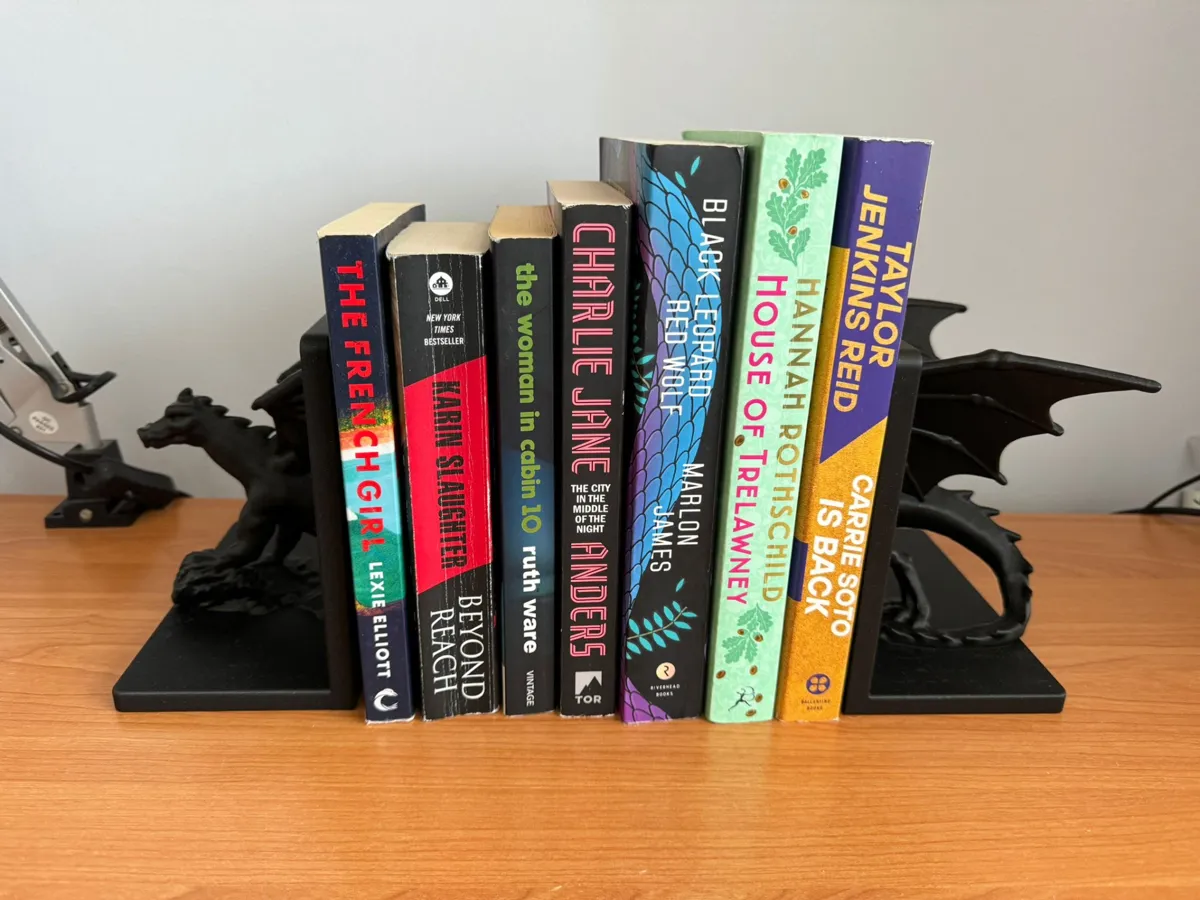 Dragon Book Ends