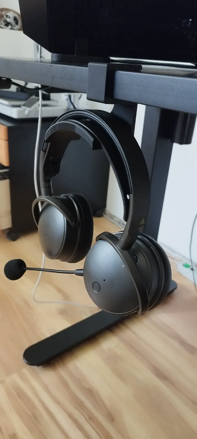 audeze maxwell 25mm desk holder, photo 2 of 2 - audeze maxwell 25mm desk holder Generative Art
