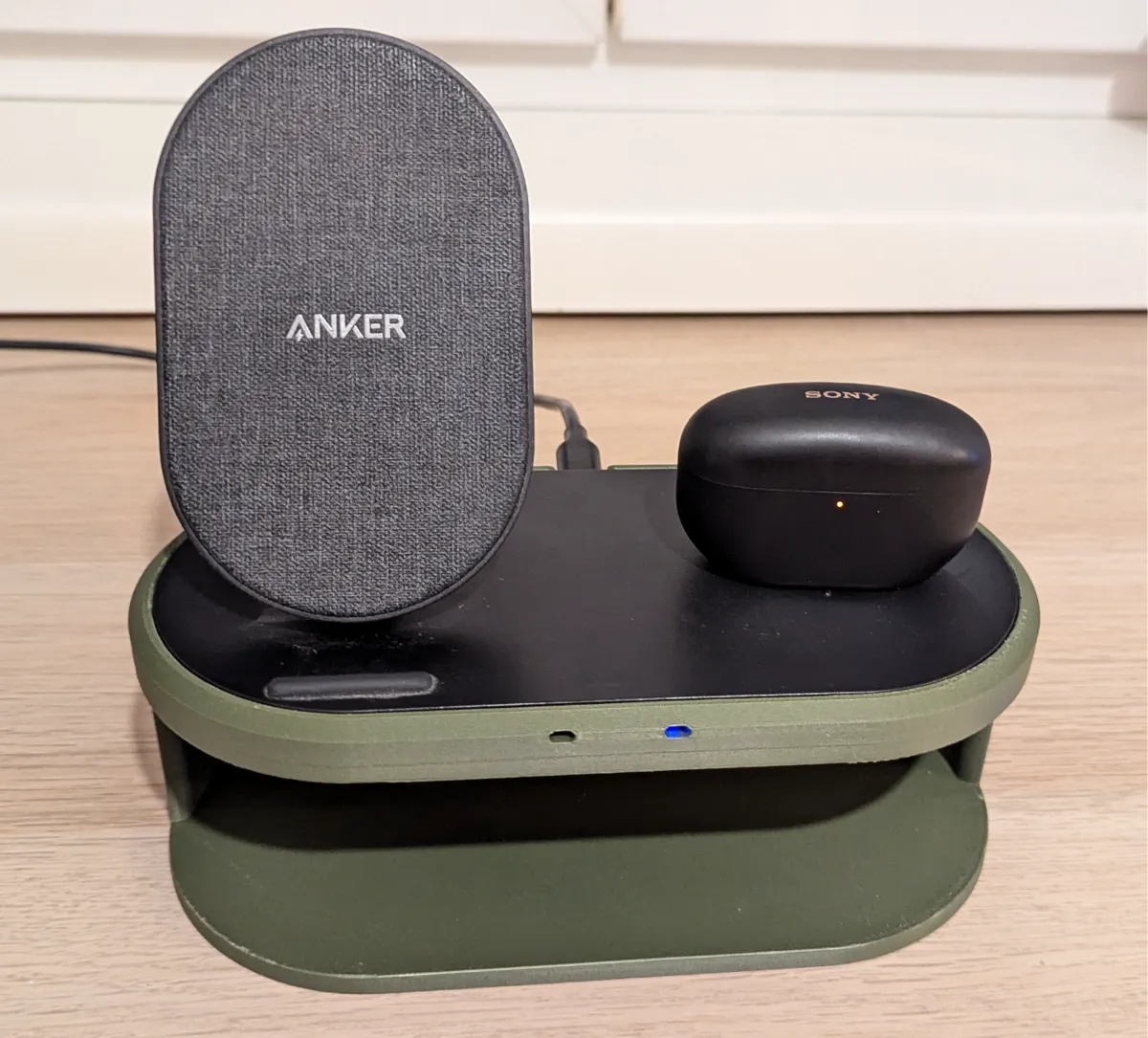 Anker PowerWave Sense 2-in-1 Station Pedestal - Electronics, in stock in India