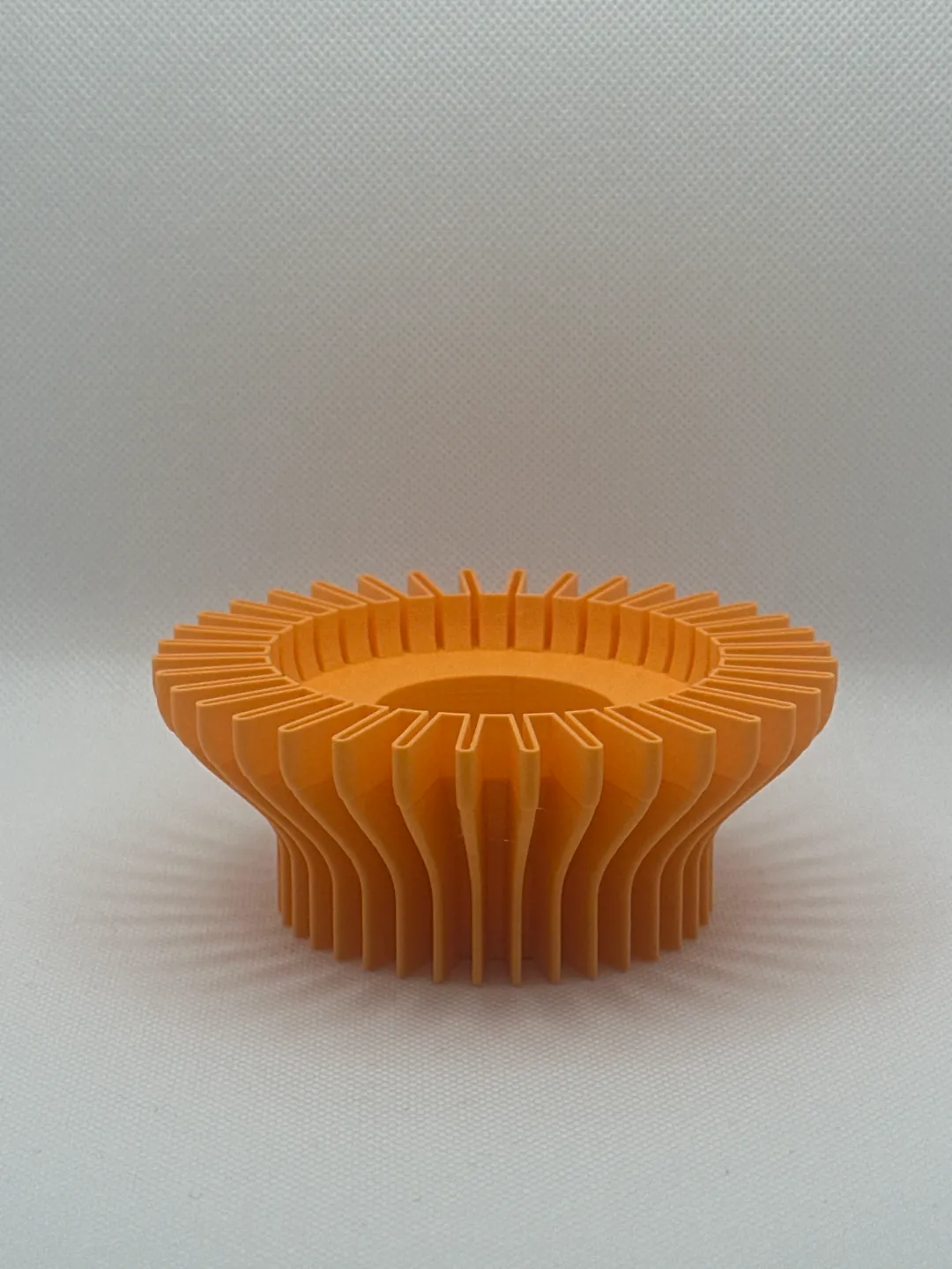 LED Candle Holder. Modern Finned Tealight lamp, photo 2 of 4 - LED Candle Holder. Modern Finned Tealight lamp Household