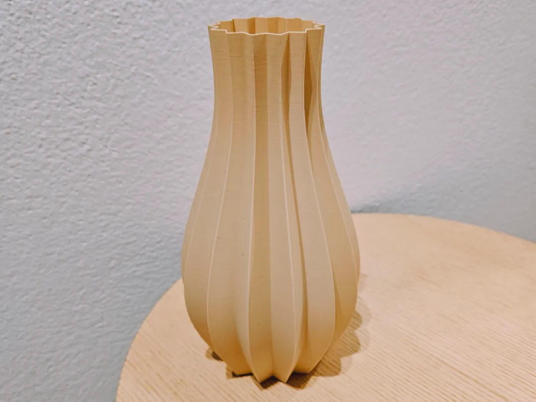 Eterna vase