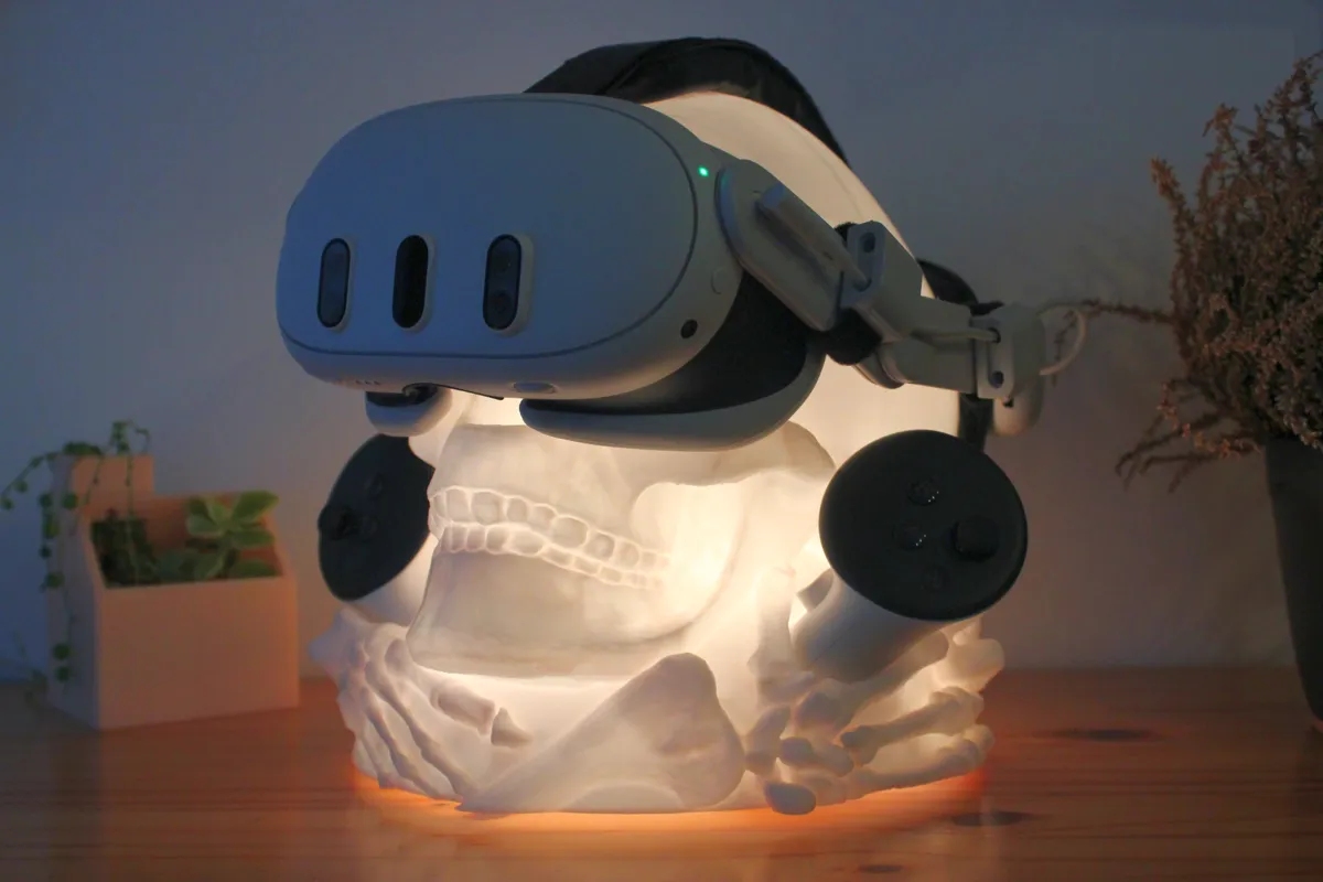 Oculus Meta Quest Skull Stand, photo 3 of 4 - Oculus Meta Quest Skull Stand Gaming Accessories