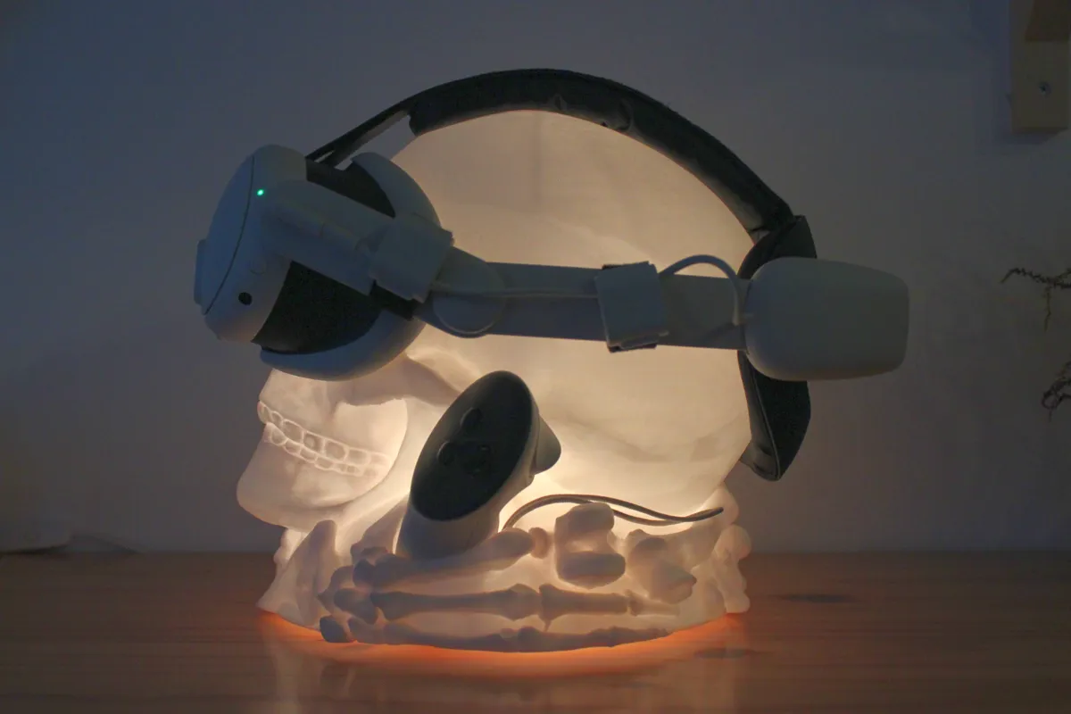 Oculus Meta Quest Skull Stand, photo 4 of 4 - Oculus Meta Quest Skull Stand Gaming Accessories