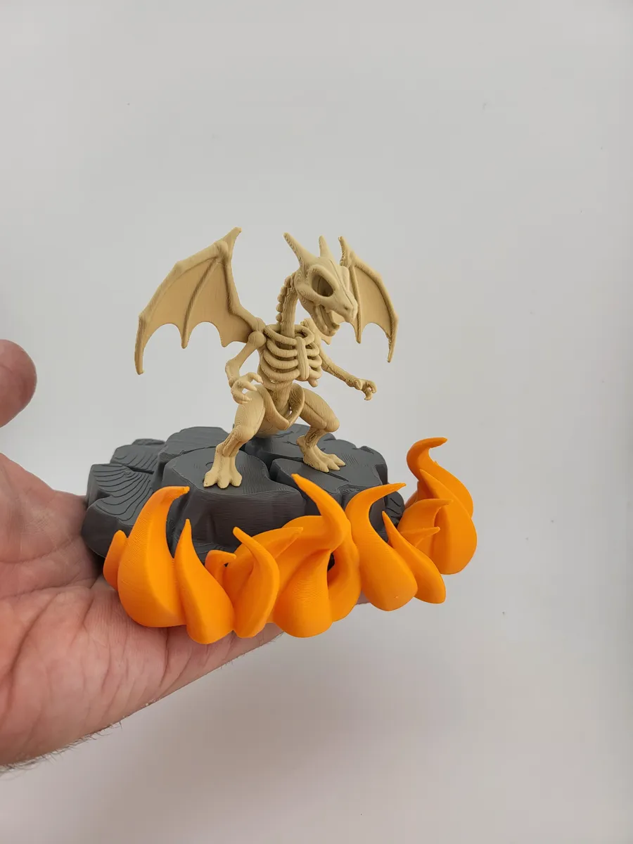 Pokemon Charizard Skeleton Action Figure Diorama, photo 3 of 4 - Pokemon Charizard Skeleton Action Figure Diorama Figurines & Collectibles