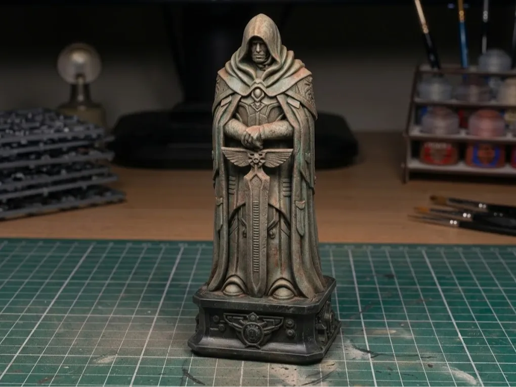 Grimdark Sci-Fi Hooded Statue Wargaming Terrain