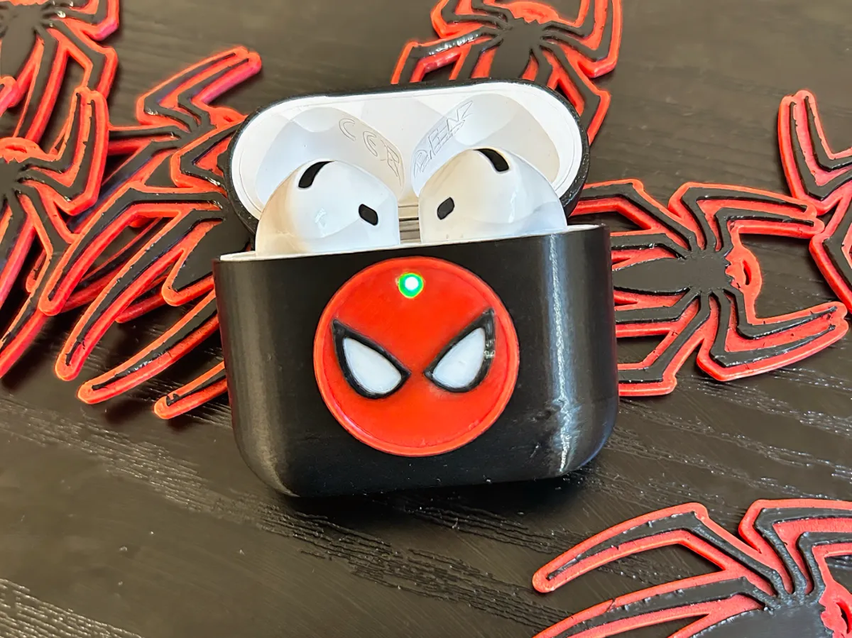 Spiderman case for Air Pods 4 ANC - Spider-Man Figures, in stock in India