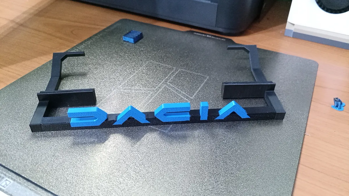 Dacia Duster Phone Holder, photo 3 of 4 - Dacia Duster Phone Holder Mobile & Device Accessories