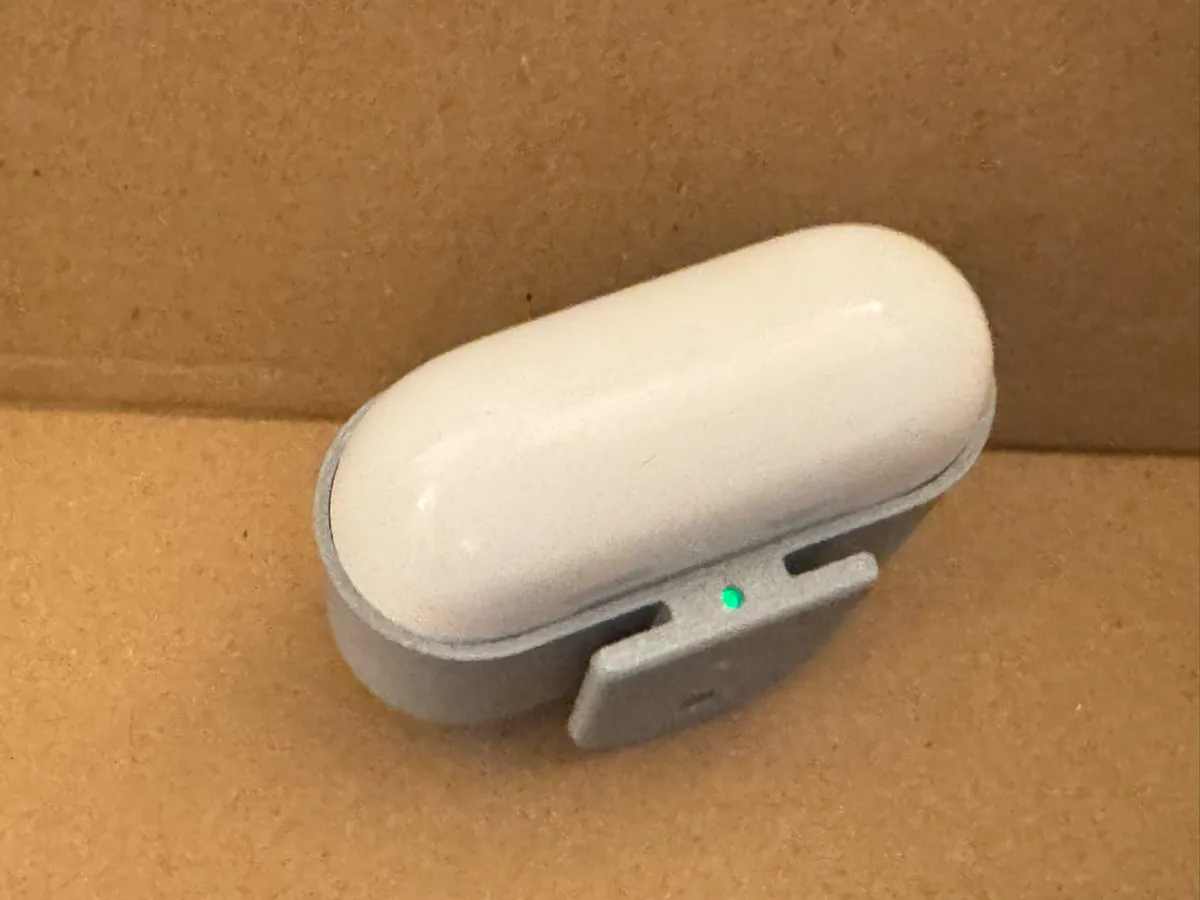 Airpods 3 belt clip case, photo 3 of 4 - Airpods 3 belt clip case Mobile & Device Accessories