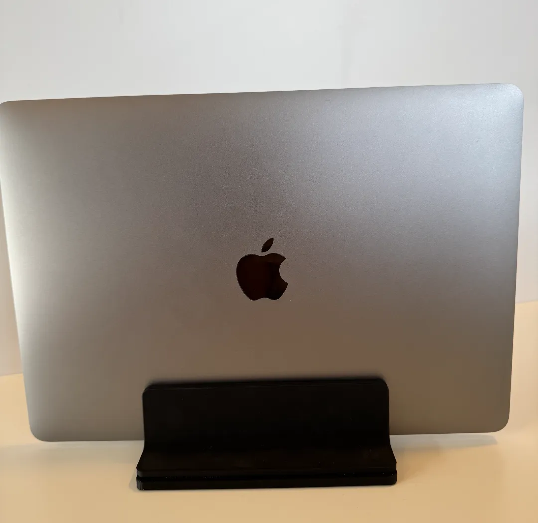Adjustable Vertical Laptop Stand - Vertical Laptop Docks, in stock in India