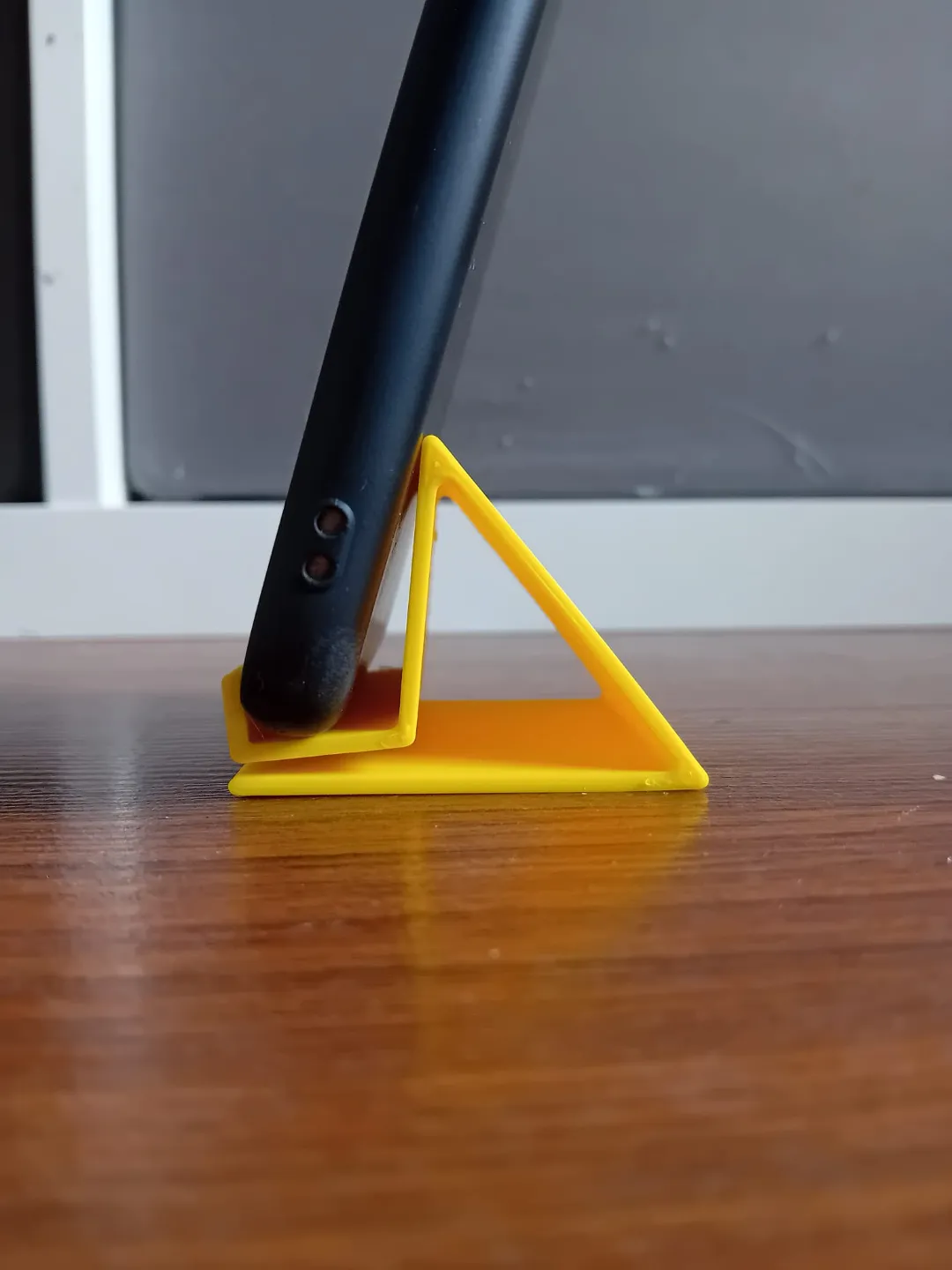 Minimalistic phone holder, photo 4 of 4 - Minimalistic phone holder Mobile & Device Accessories