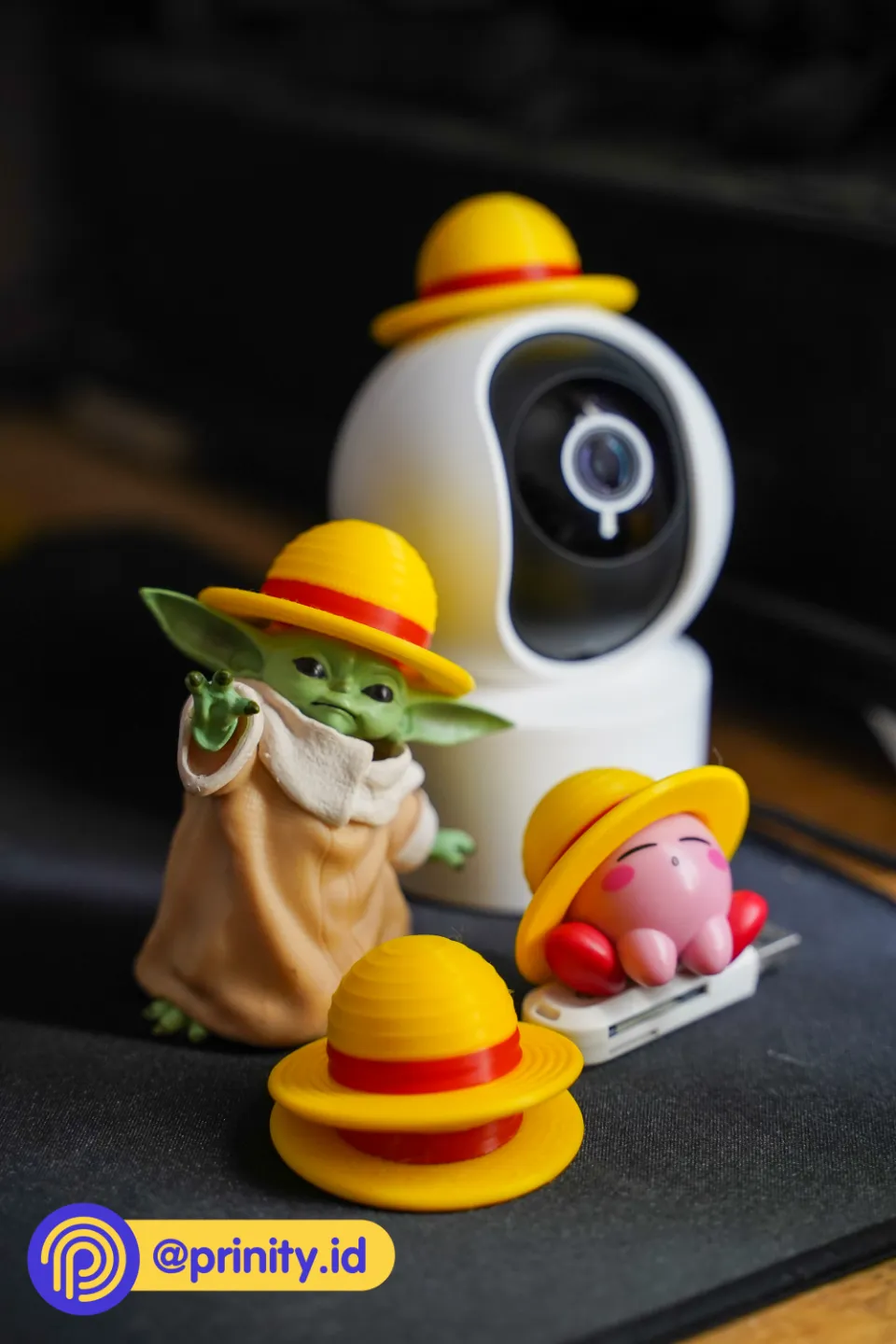 Straw Hat Luffy One Piece Mini, photo 2 of 4 - Straw Hat Luffy One Piece Mini Toys & Games