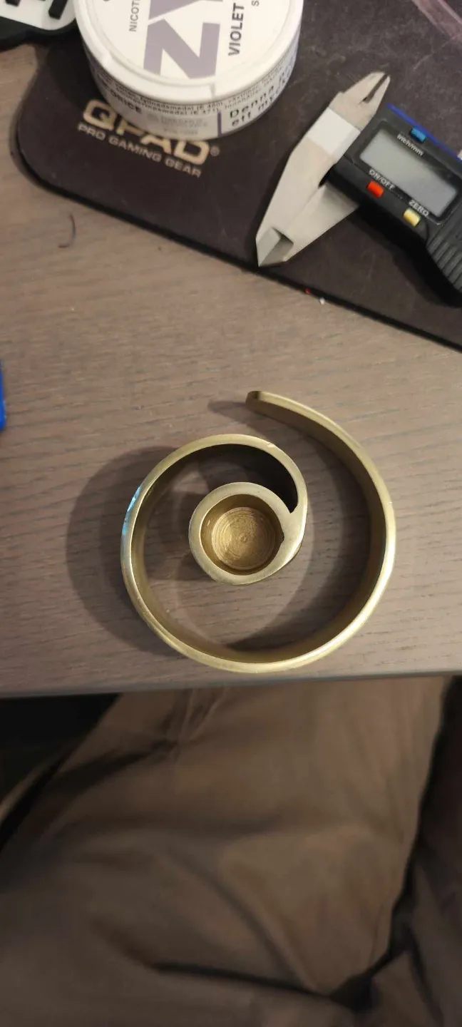 Candle holder