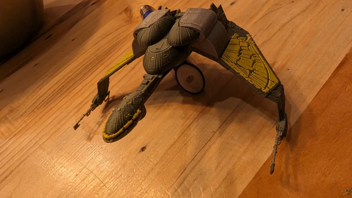 Klingon Bird of Prey 1:1000 scale, photo 4 of 4 - Klingon Bird of Prey 1:1000 scale Models, RC & Drones