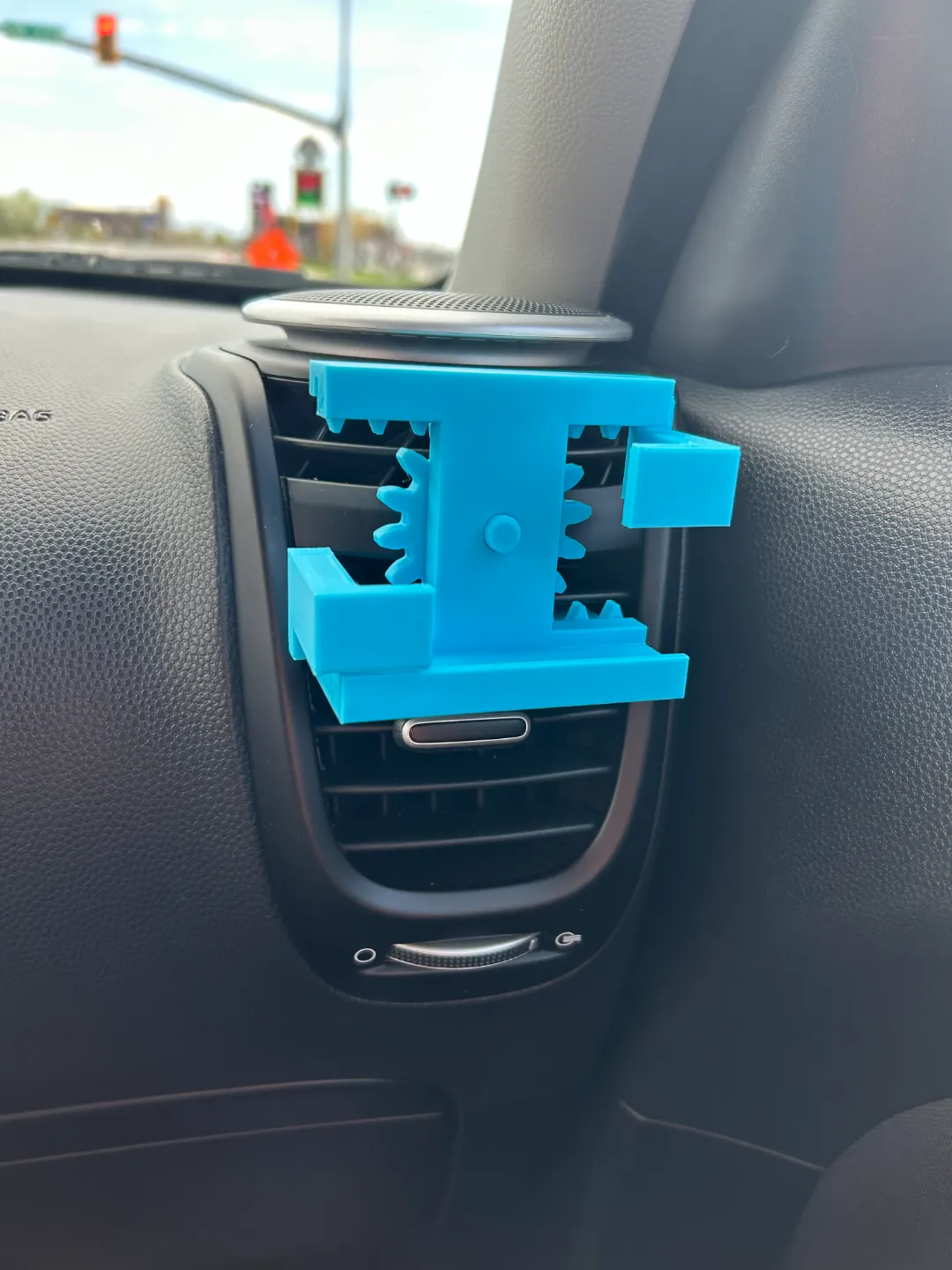 Universal Vent Phone Mount for Car - Gadgets, in stock in India