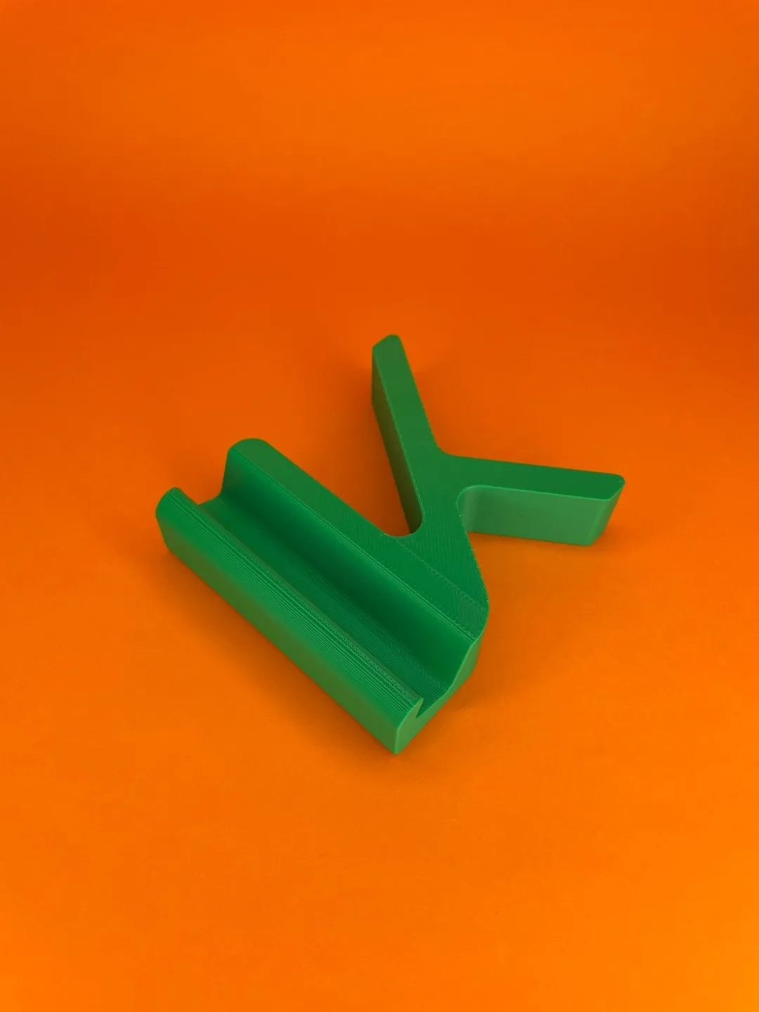 Minimalistic "K" Shaped Phone Stand, photo 3 of 4 - Minimalistic "K" Shaped Phone Stand Tools