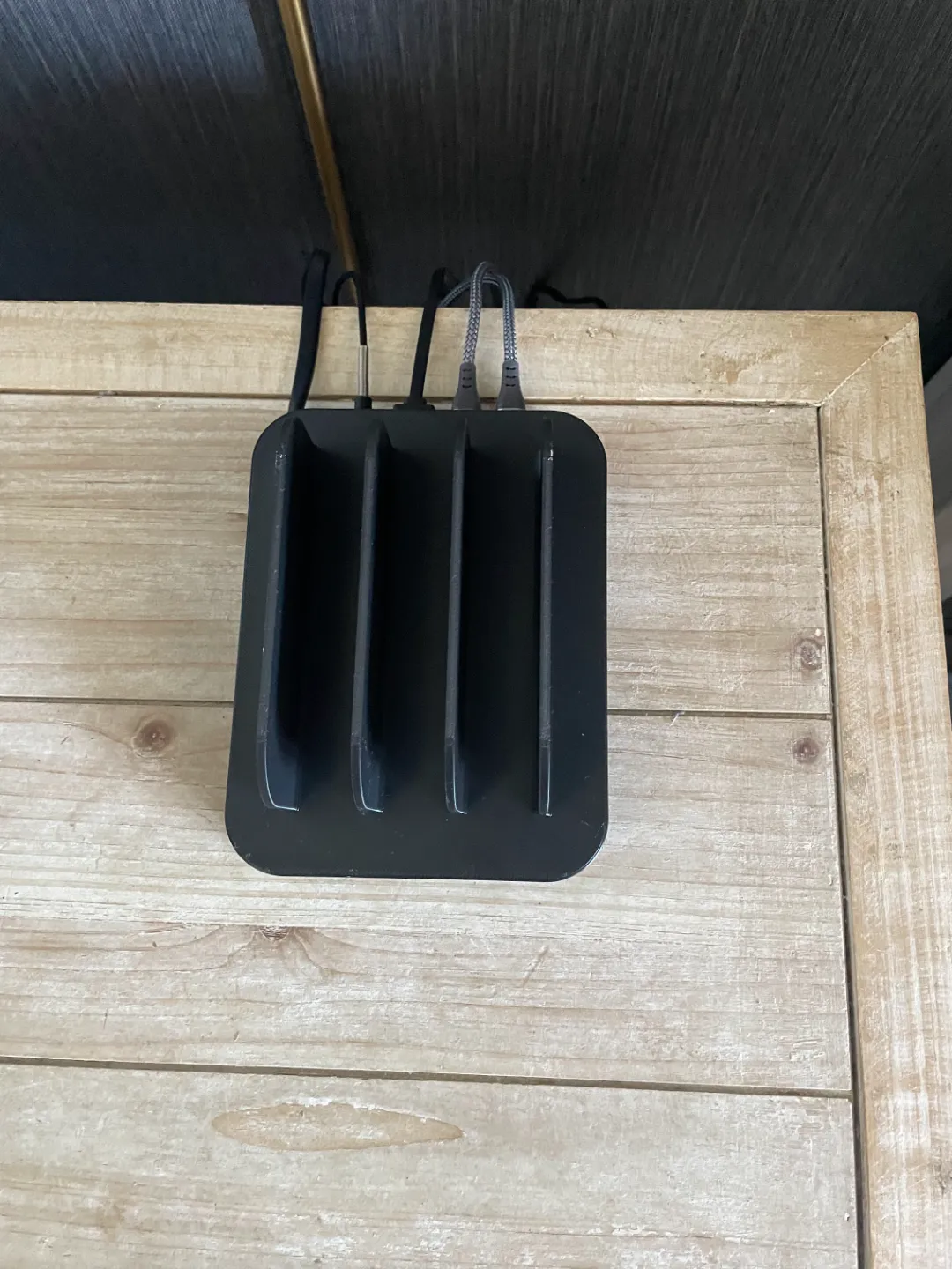 Electronic Charging Station, photo 3 of 4 - Electronic Charging Station Household