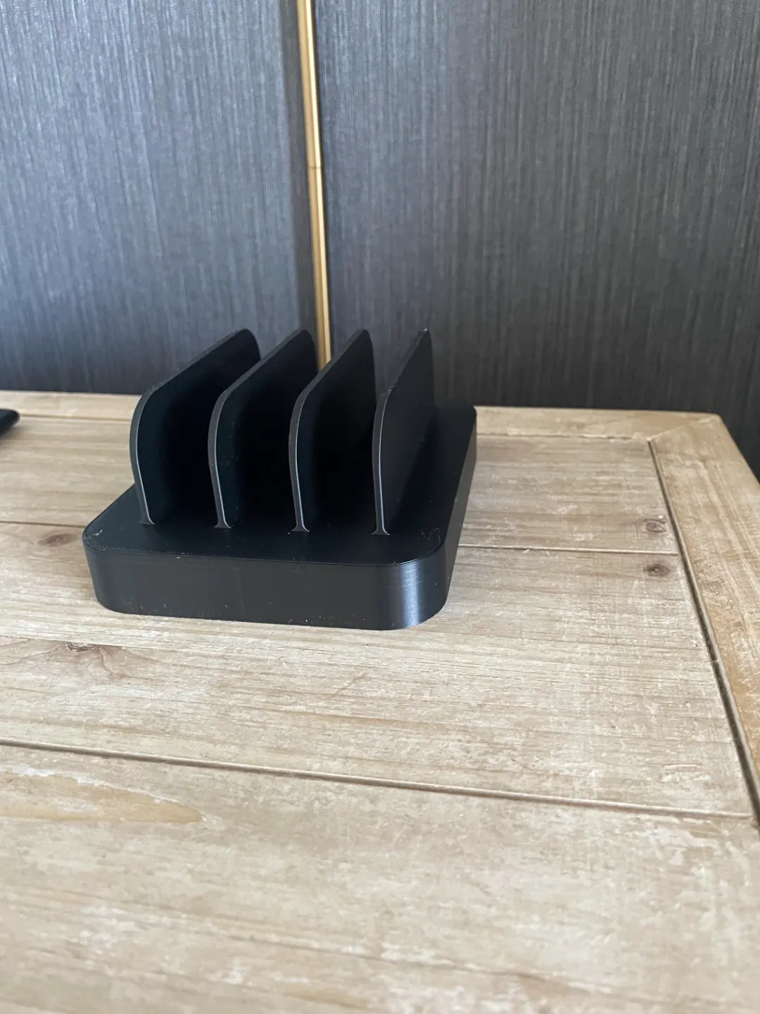 Electronic Charging Station, photo 4 of 4 - Electronic Charging Station Household