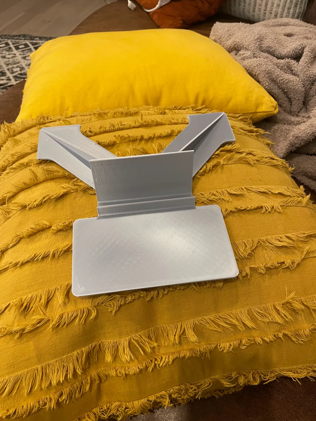 Super Stable iPad Pillow project v2, photo 4 of 4 - Super Stable iPad Pillow project v2 Hobby & DIY
