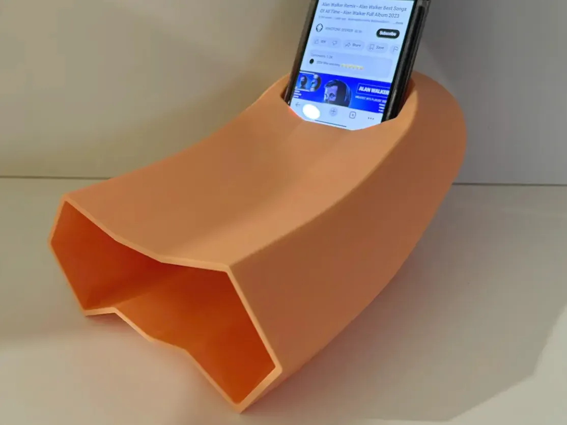 Phone docking station - Racks & Stands, in stock in India